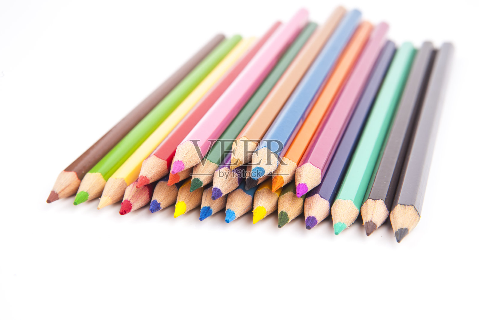 彩色铅笔孤立在白色背景近距离照片摄影图片