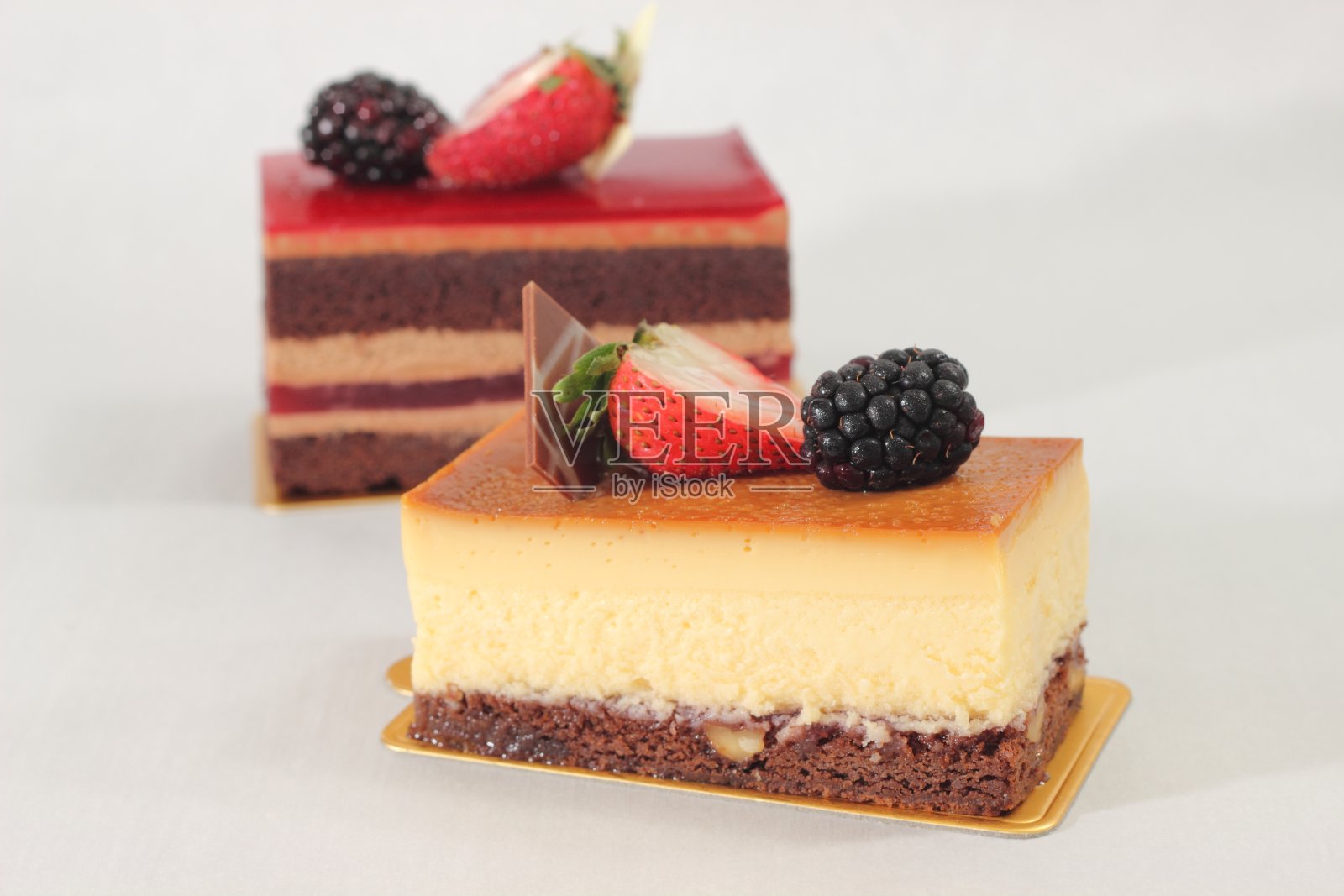 自制百香果芝士蛋糕。照片摄影图片