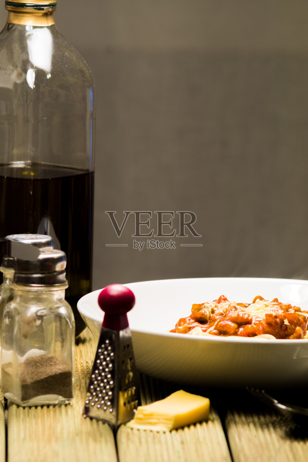 刚煮意大利面照片摄影图片