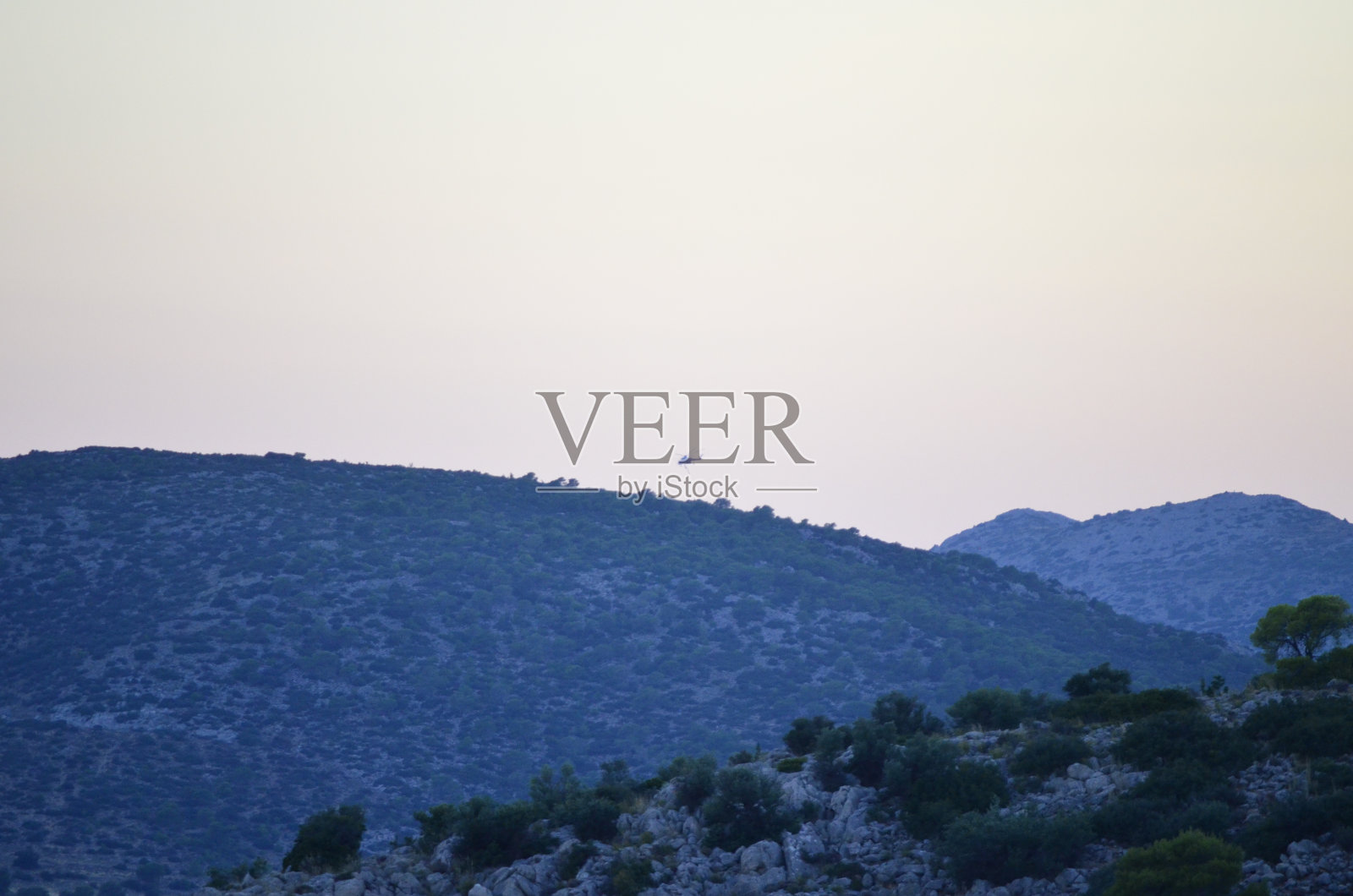 消防员直升机照片摄影图片