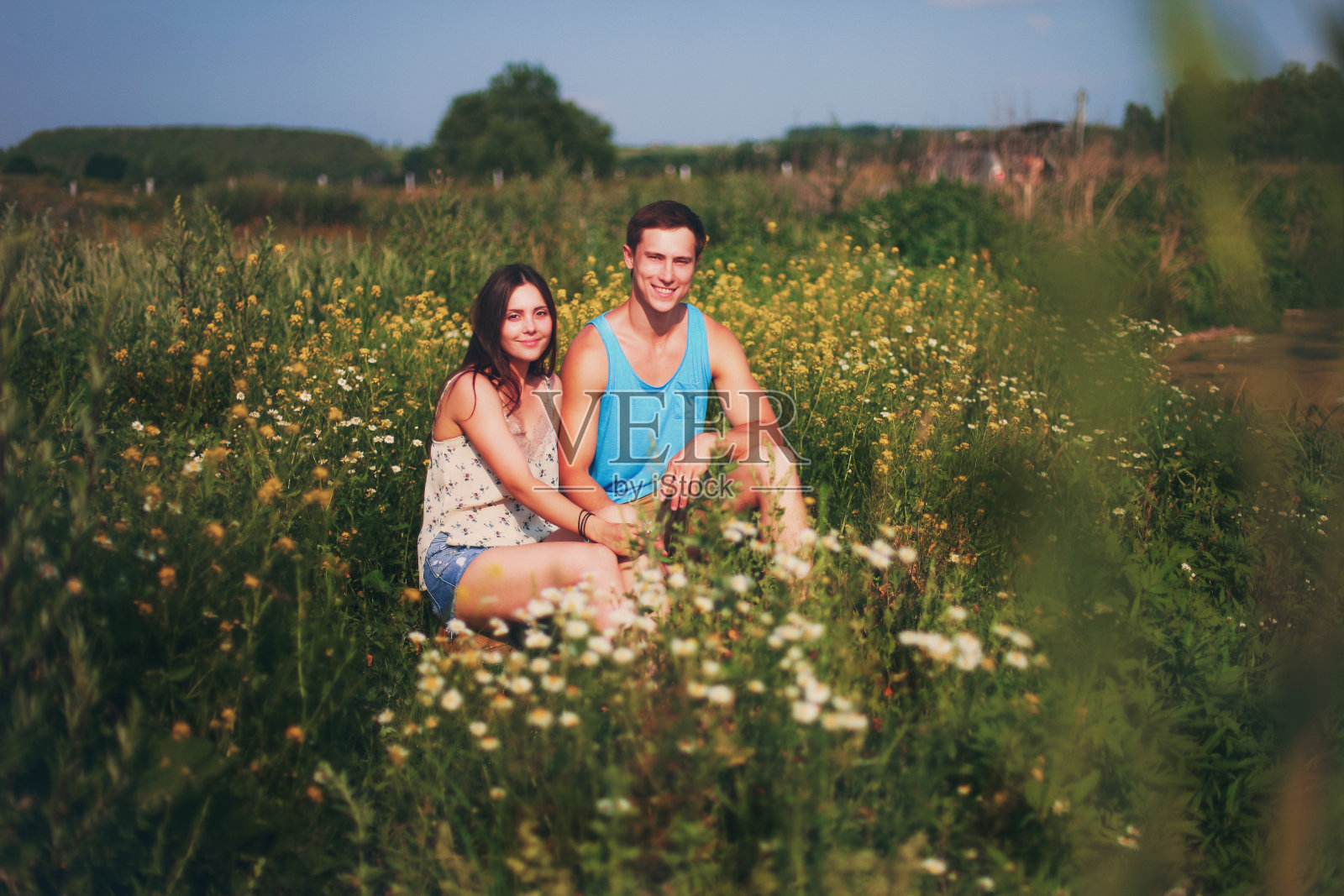 年轻的夫妇。照片摄影图片