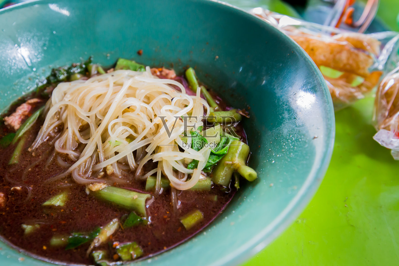 船面，泰国的辣面。照片摄影图片