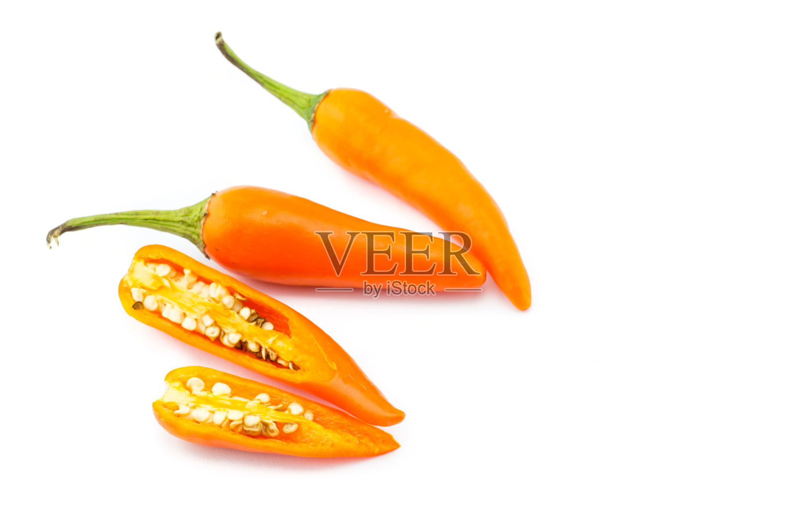 橙色辣椒孤立在白色背景。照片摄影图片