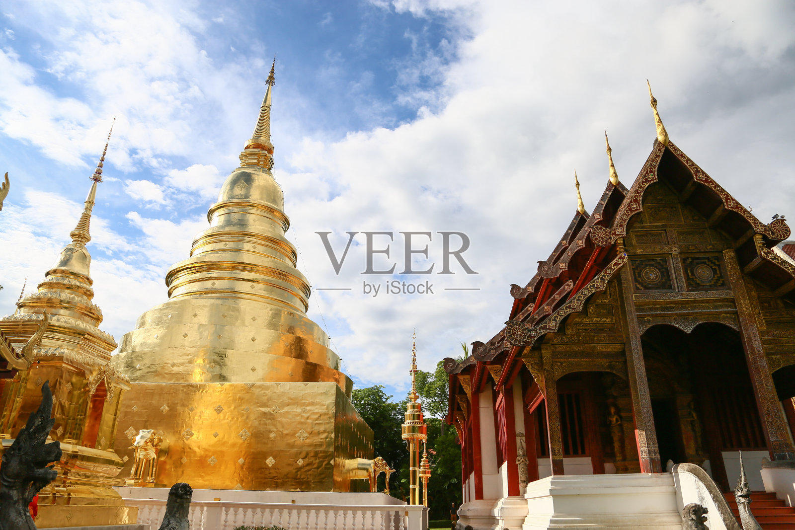 寺庙在泰国哪个国家的身份，金庙照片摄影图片