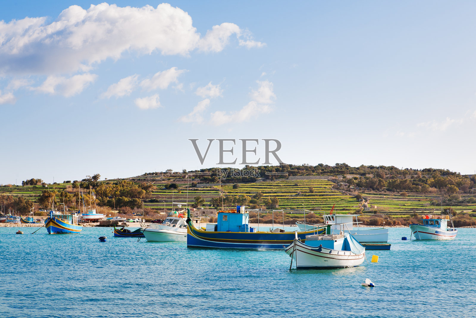 地中海传统的彩船鲁祖。马尔萨什洛克、马耳他。照片摄影图片