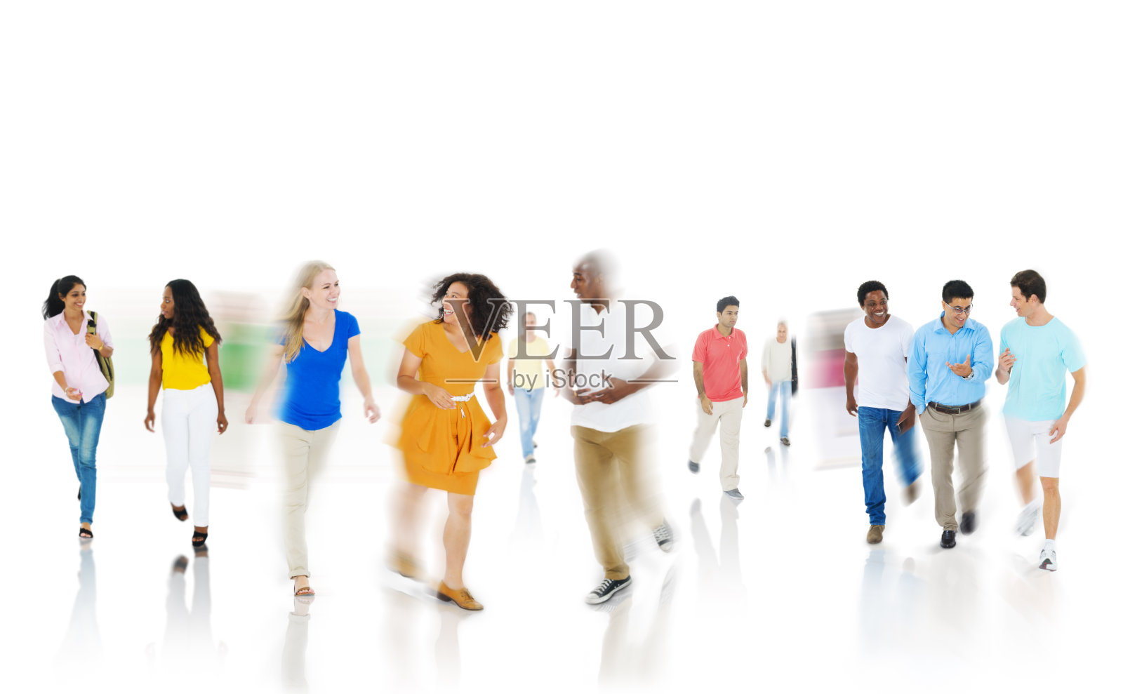 多样性社区休闲人群幸福讨论概念照片摄影图片