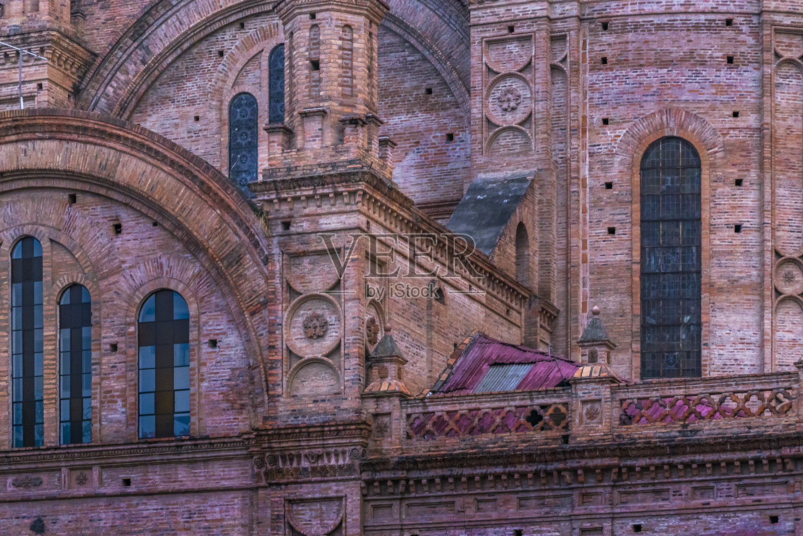 厄瓜多尔昆卡圣灵感孕大教堂照片摄影图片