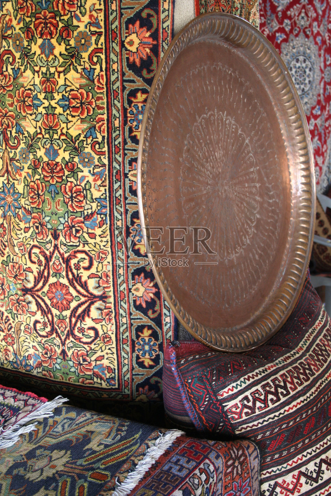 地毯和托盘照片摄影图片