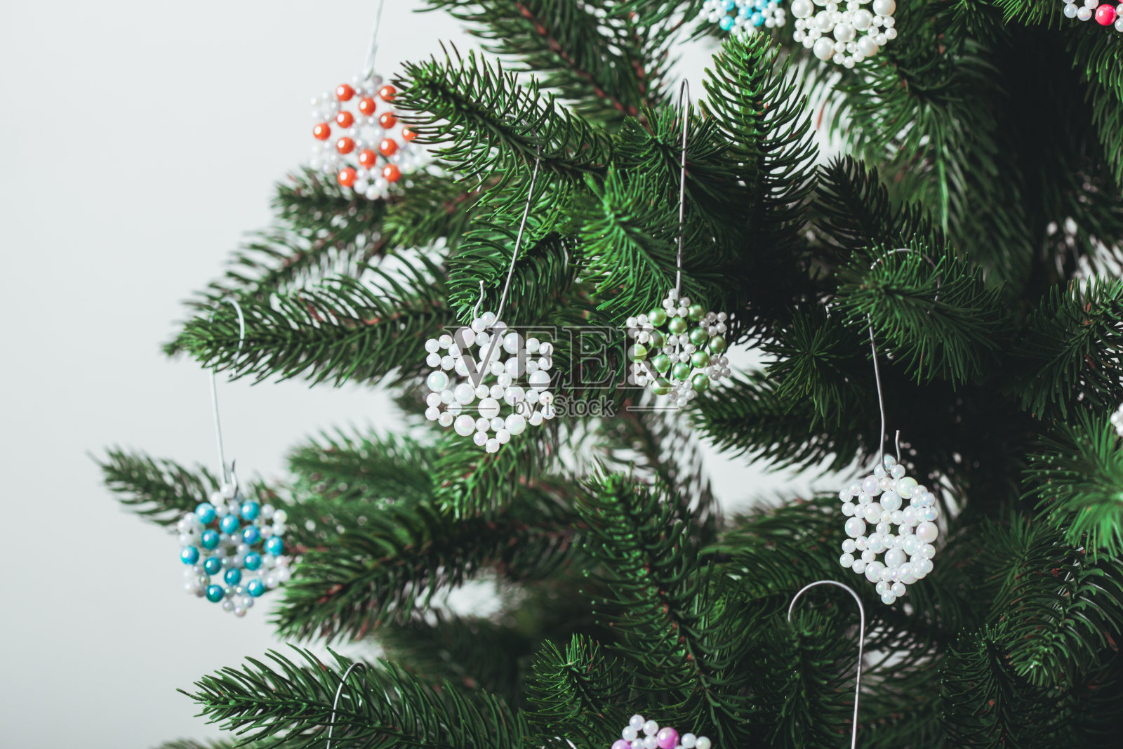 装饰圣诞树照片摄影图片