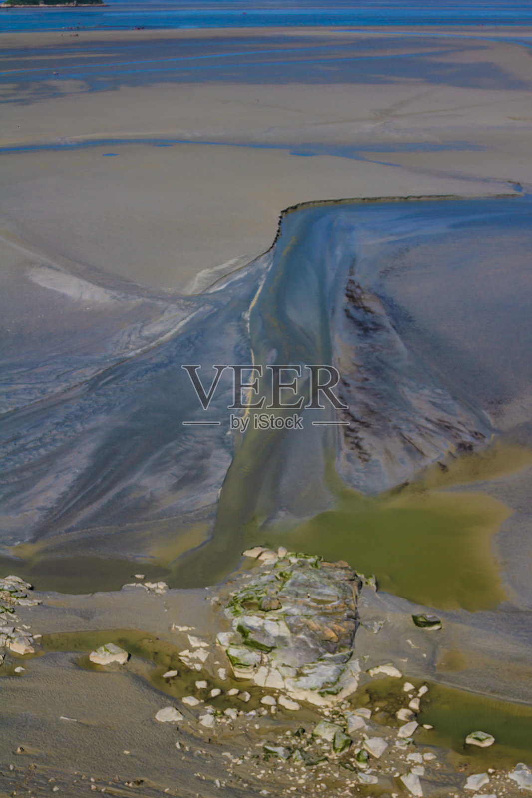 圣米歇尔山的海滨海滩照片摄影图片