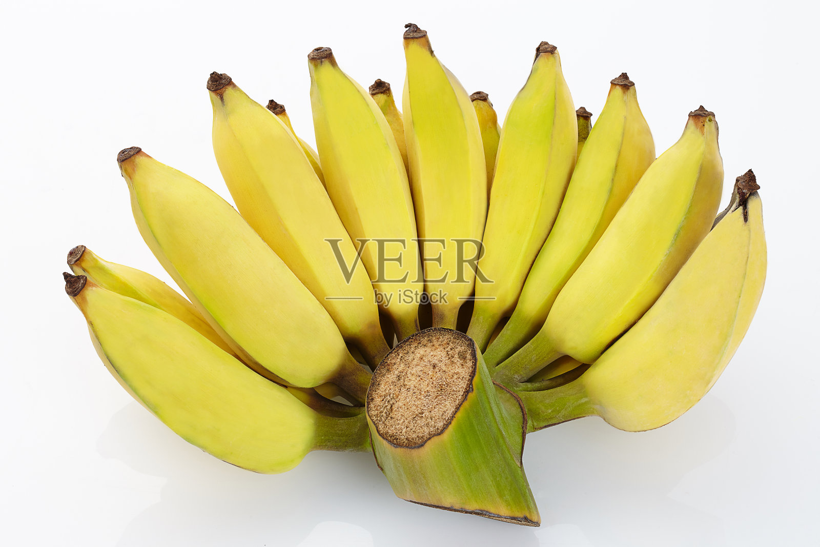 黄香蕉成串切片照片摄影图片