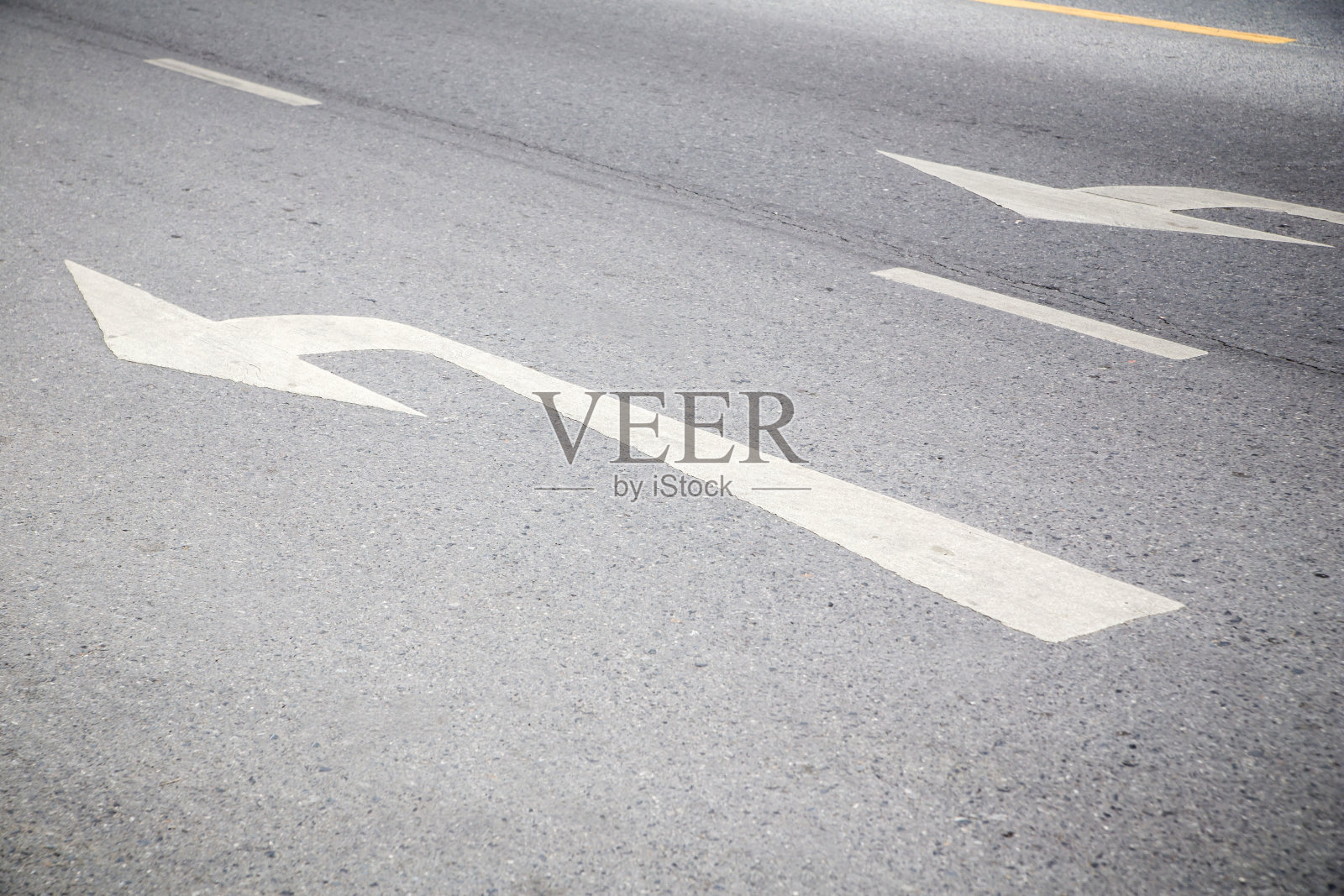 街，路，箭头方向。照片摄影图片