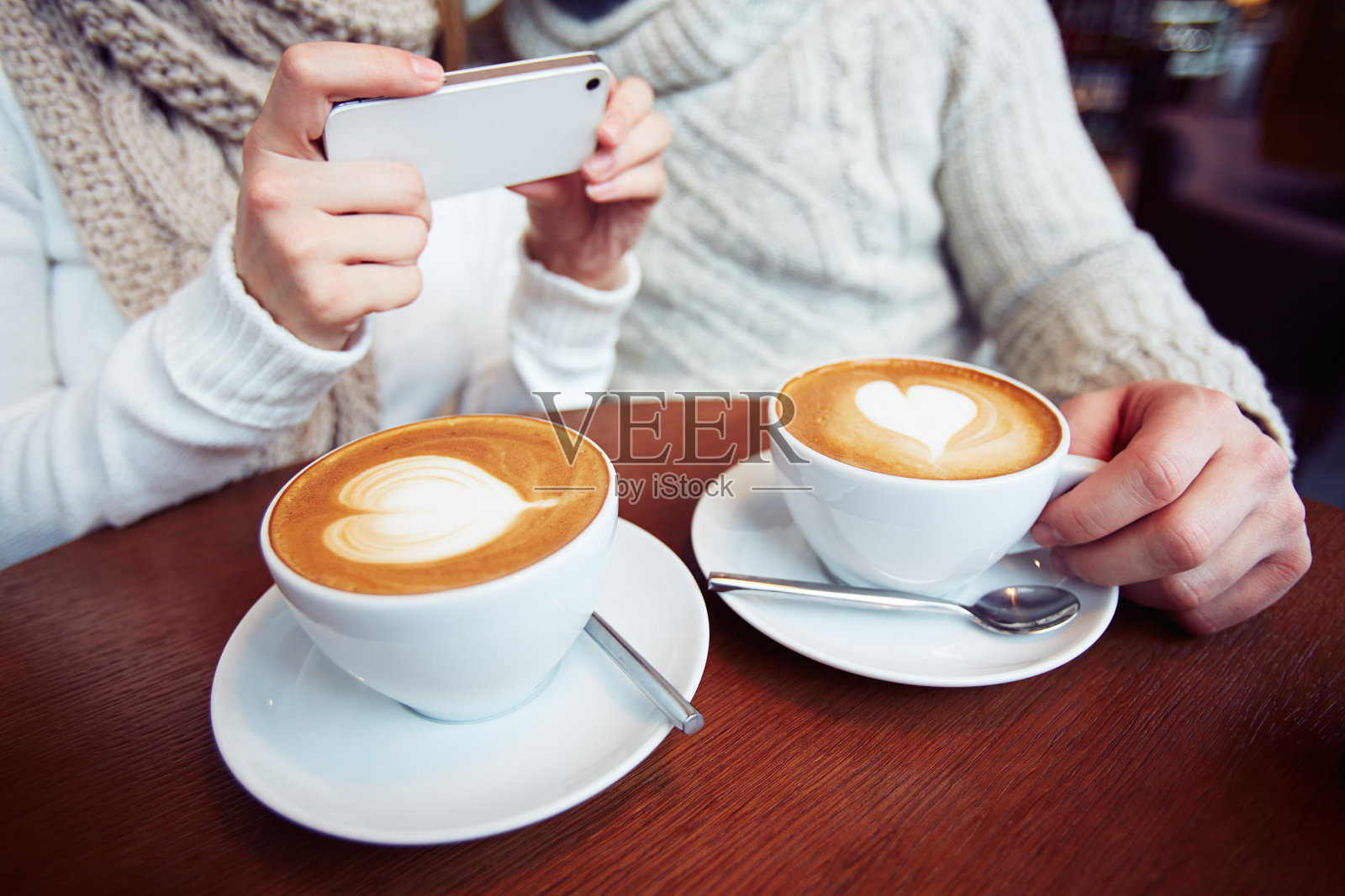 咖啡爱好者照片摄影图片