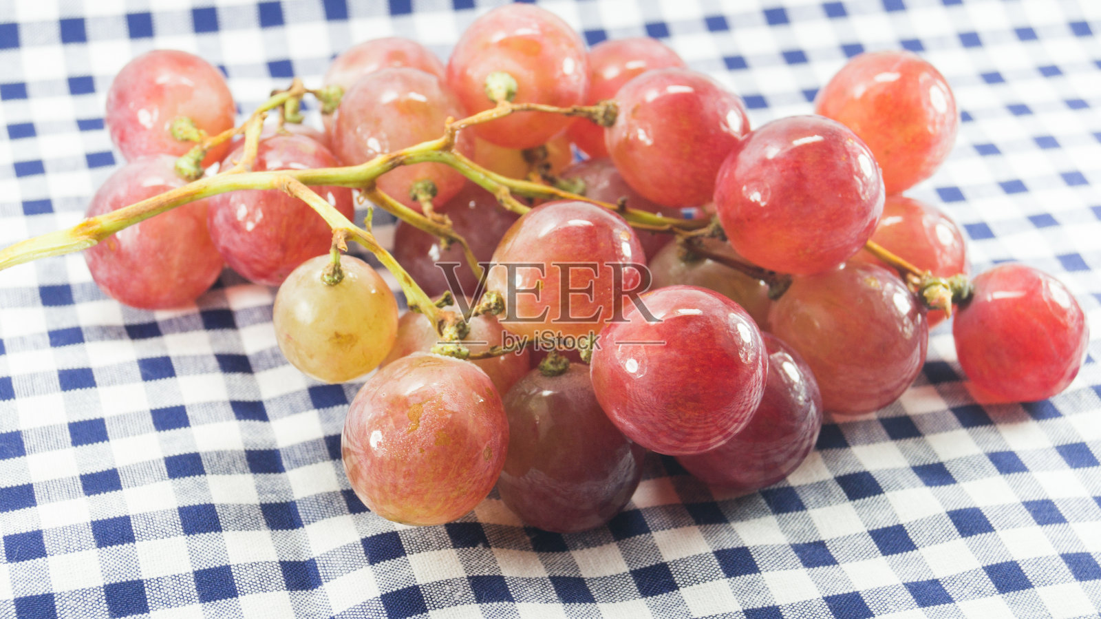 红葡萄照片摄影图片