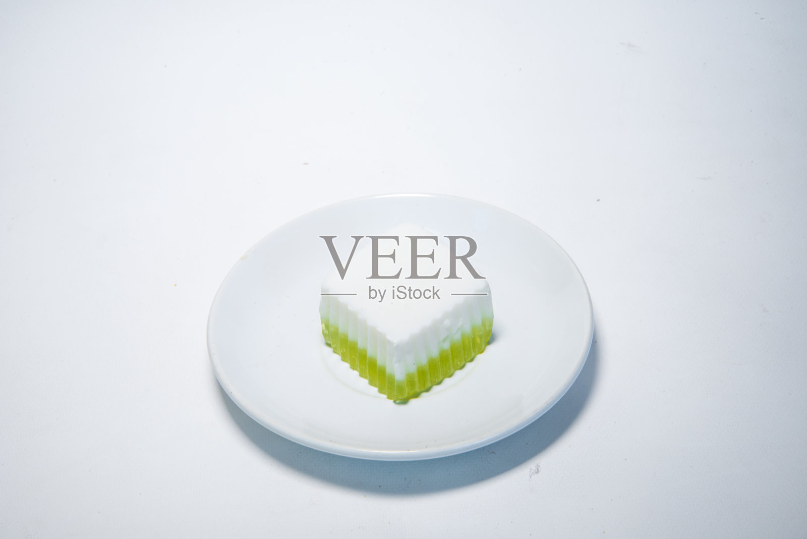 泰国甜点，泰国椰子果冻。照片摄影图片