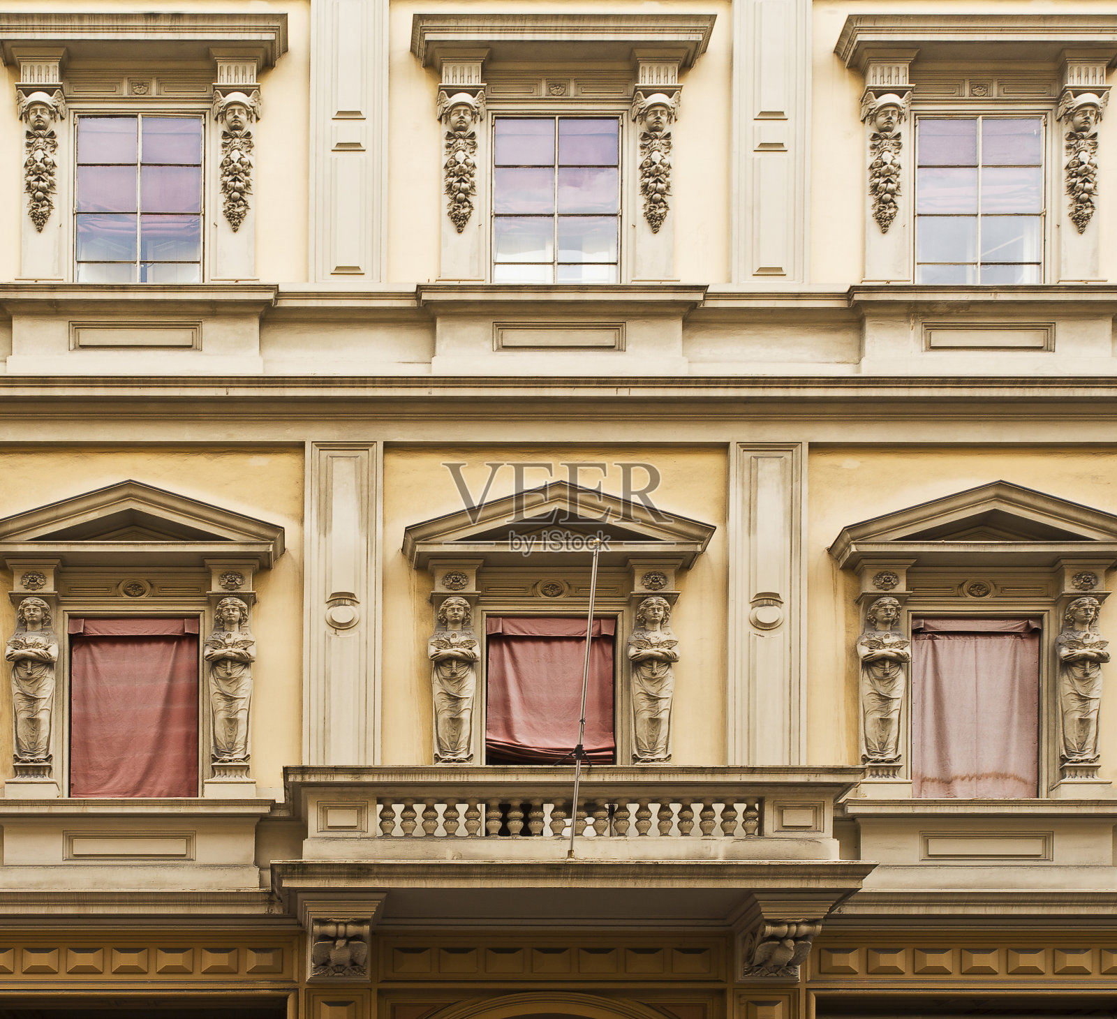 博洛尼亚视窗照片摄影图片