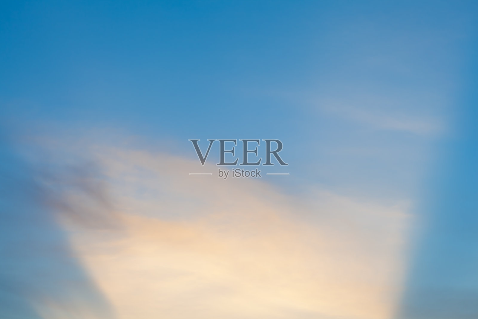 抽象的天空阳光光束照片摄影图片