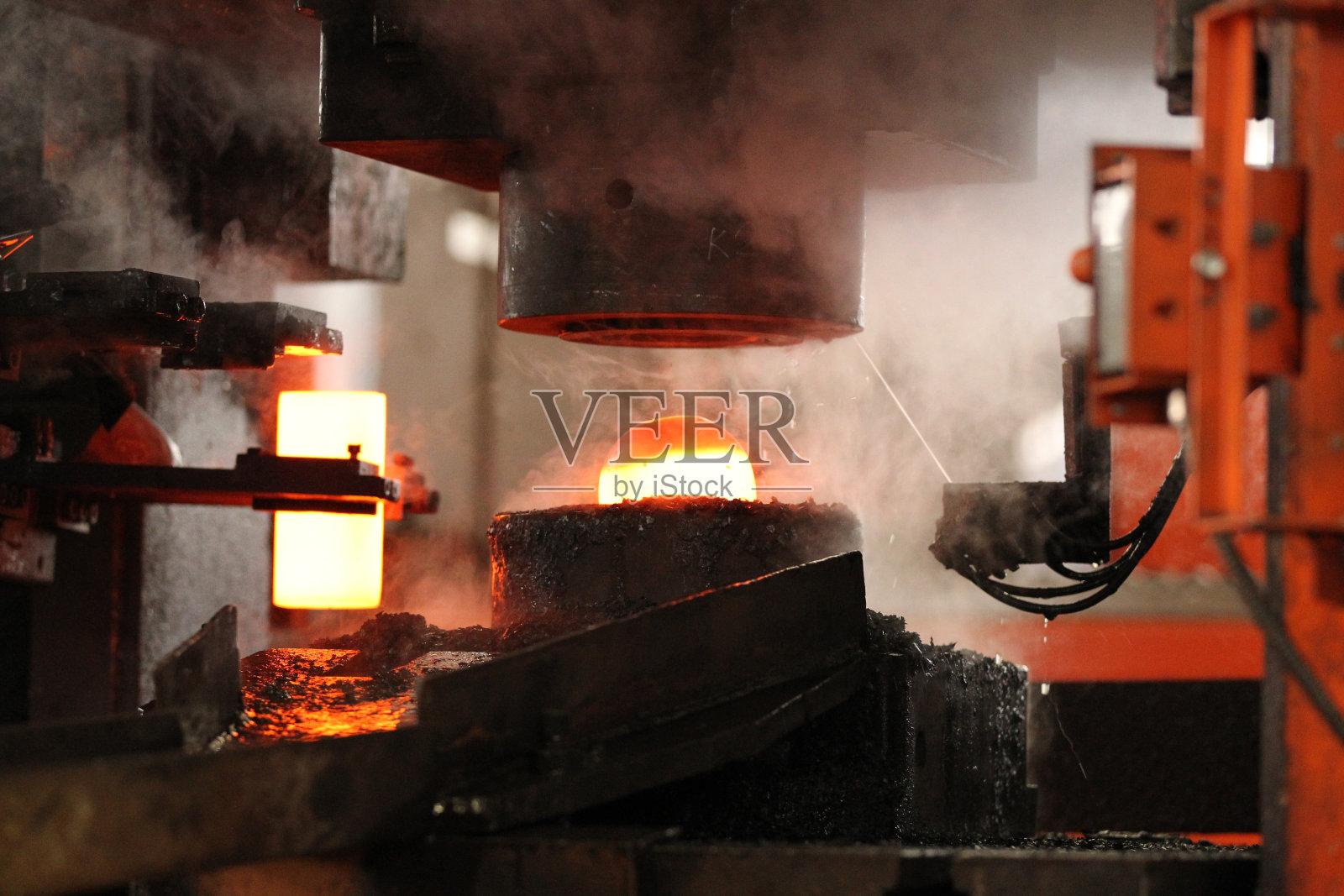 自动烫印工艺照片摄影图片