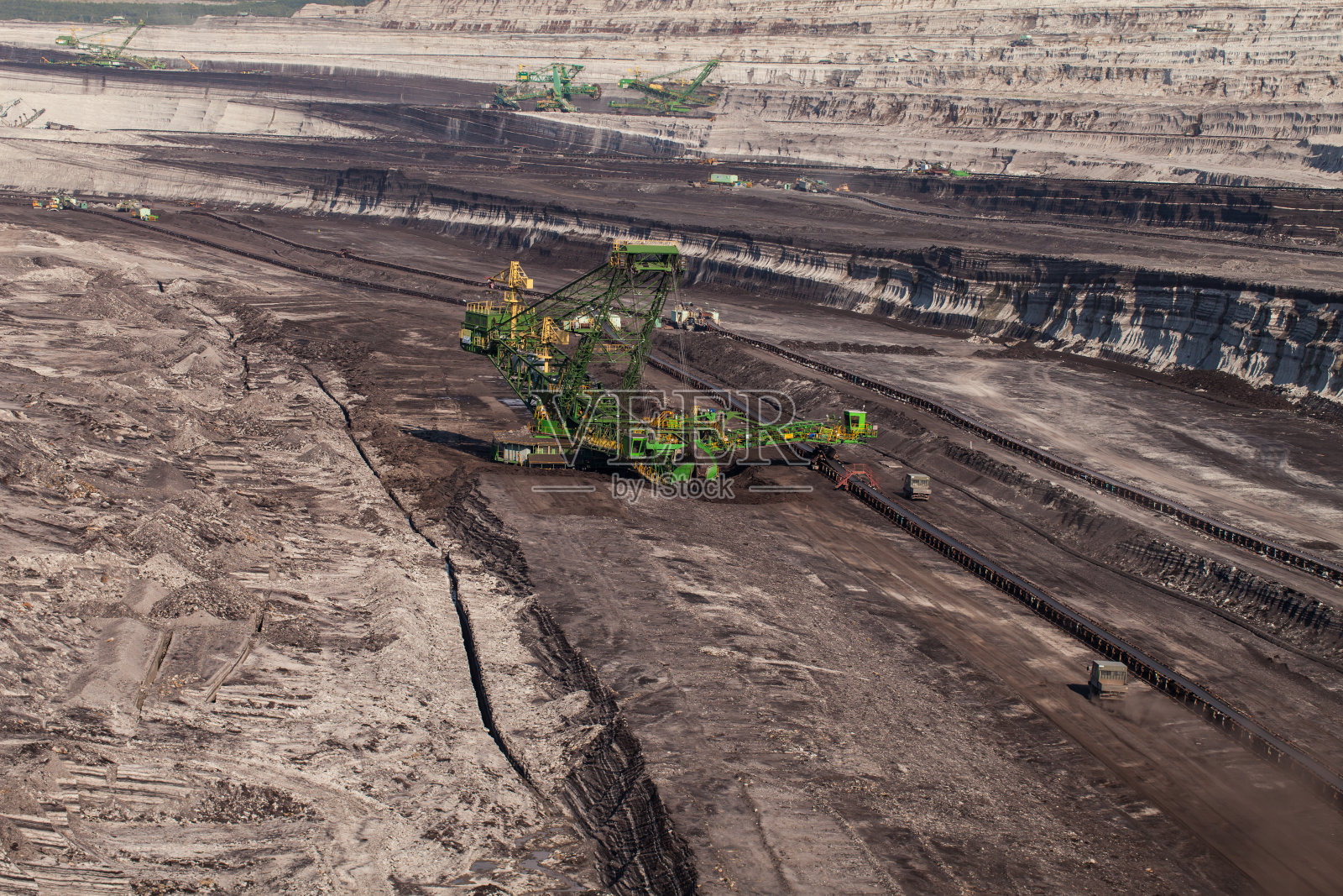 煤矿鸟瞰图照片摄影图片