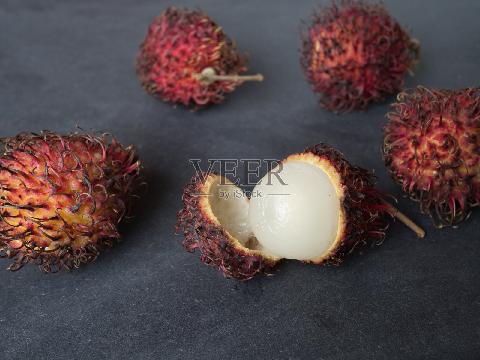 红毛丹软呢喃照片摄影图片