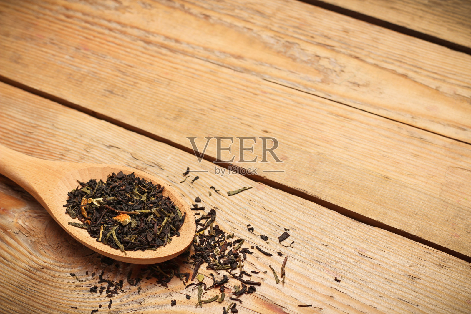 勺子里的茶照片摄影图片