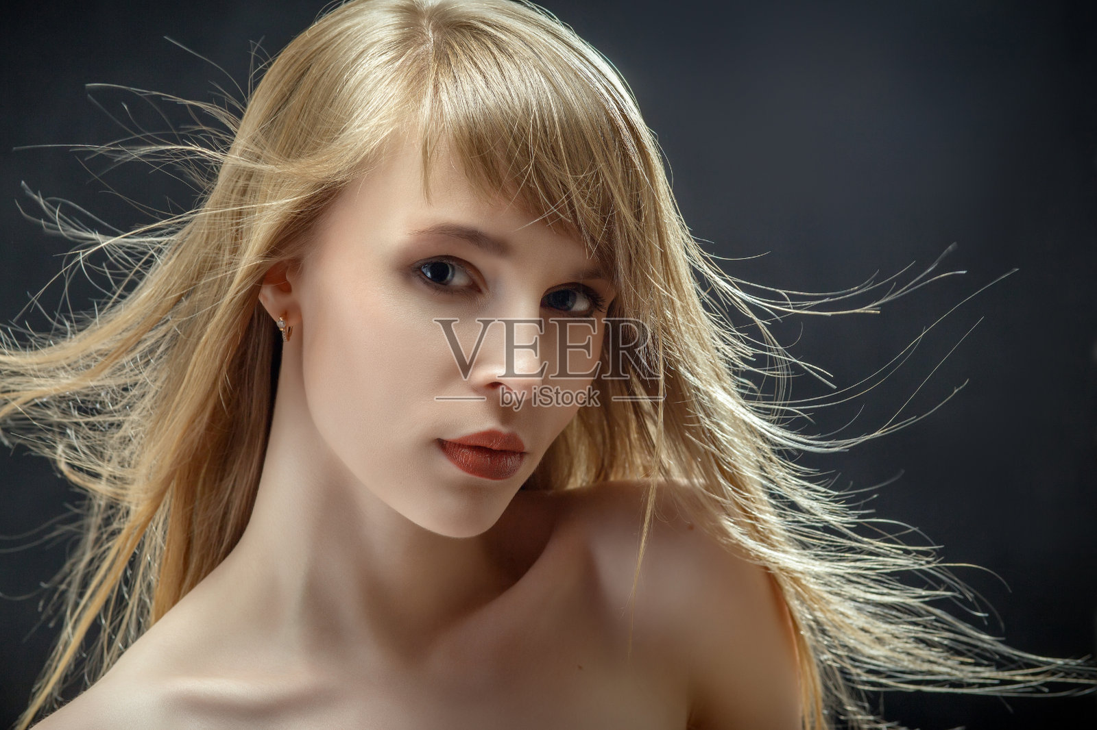 奢侈的女人照片摄影图片