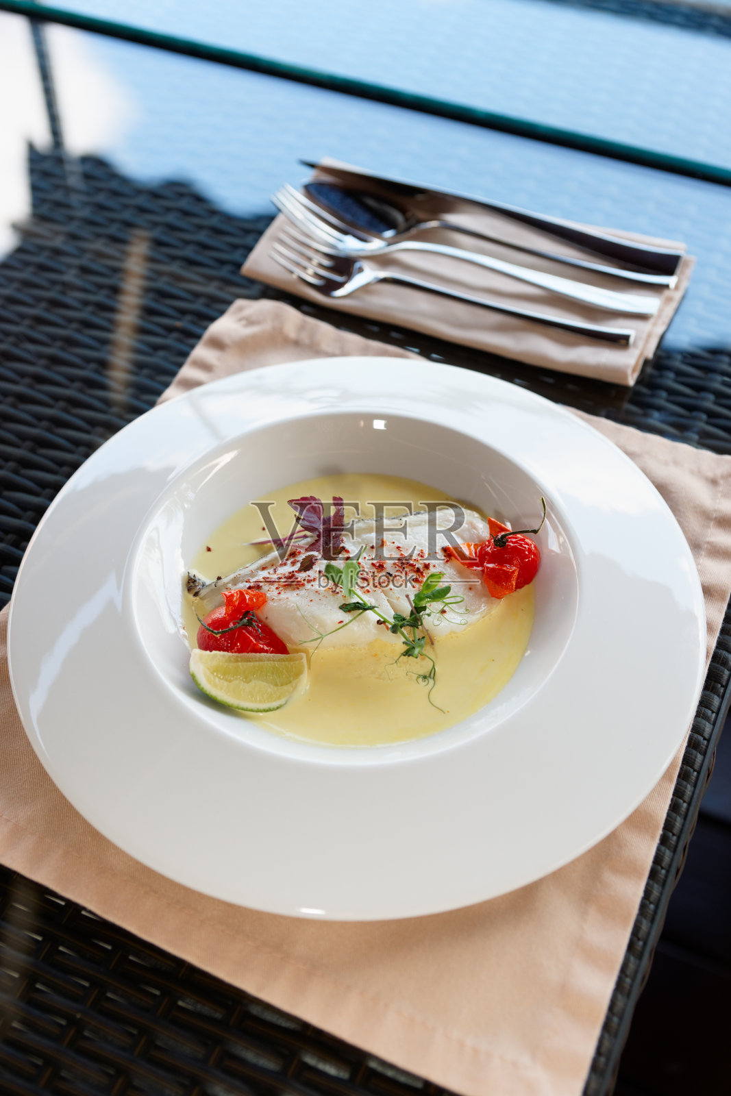 智利鲈鱼鱼片照片摄影图片