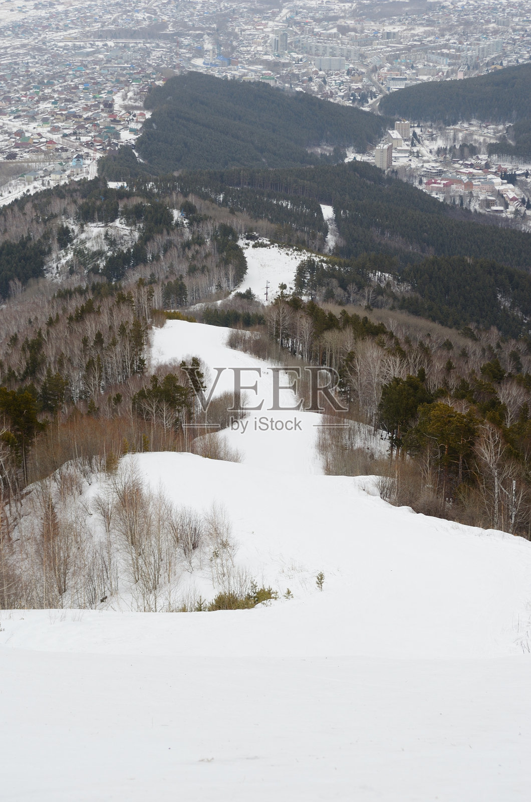 全景度假村Belokurikha和周围地区照片摄影图片