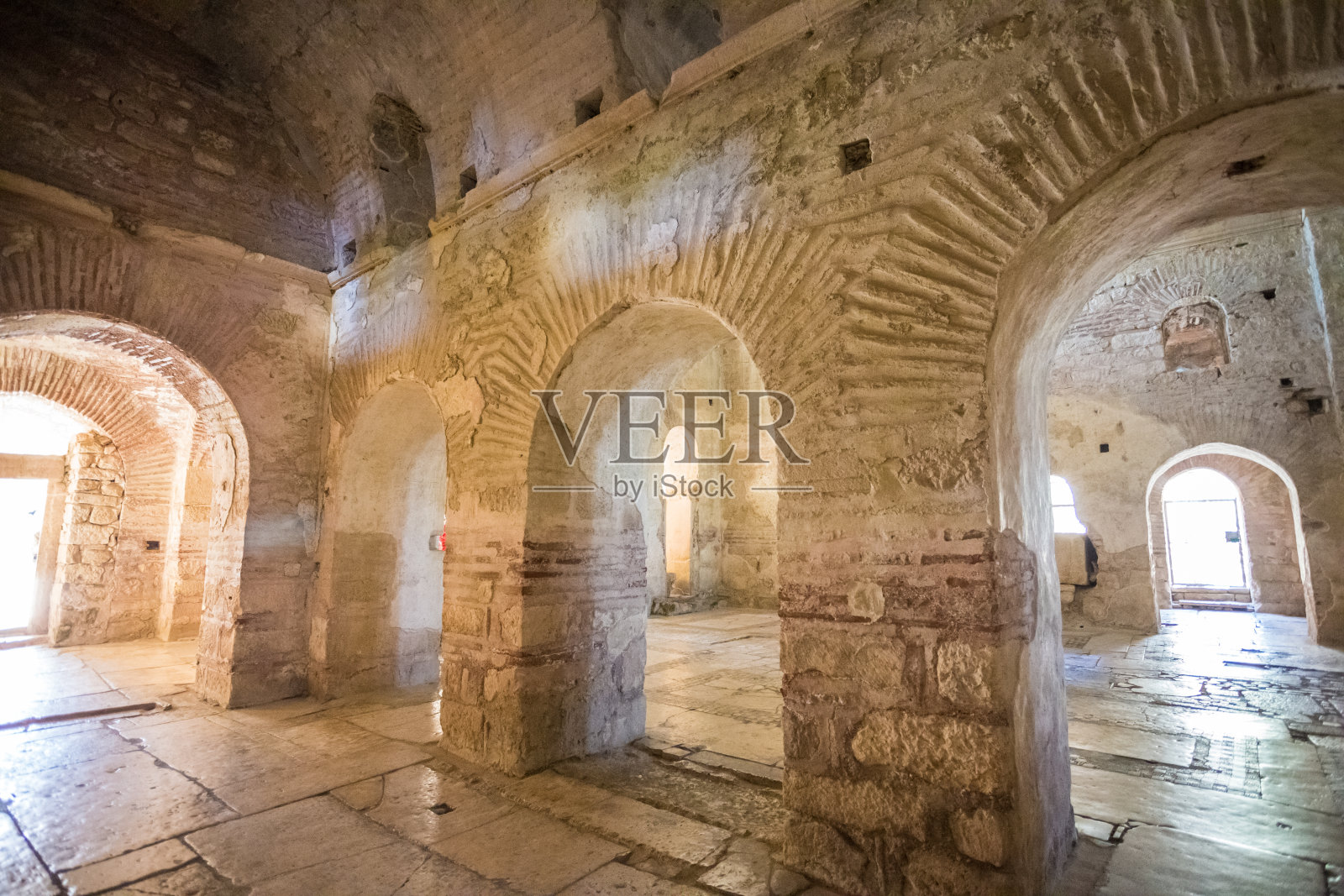 圣尼古拉斯教堂的玛拉照片摄影图片