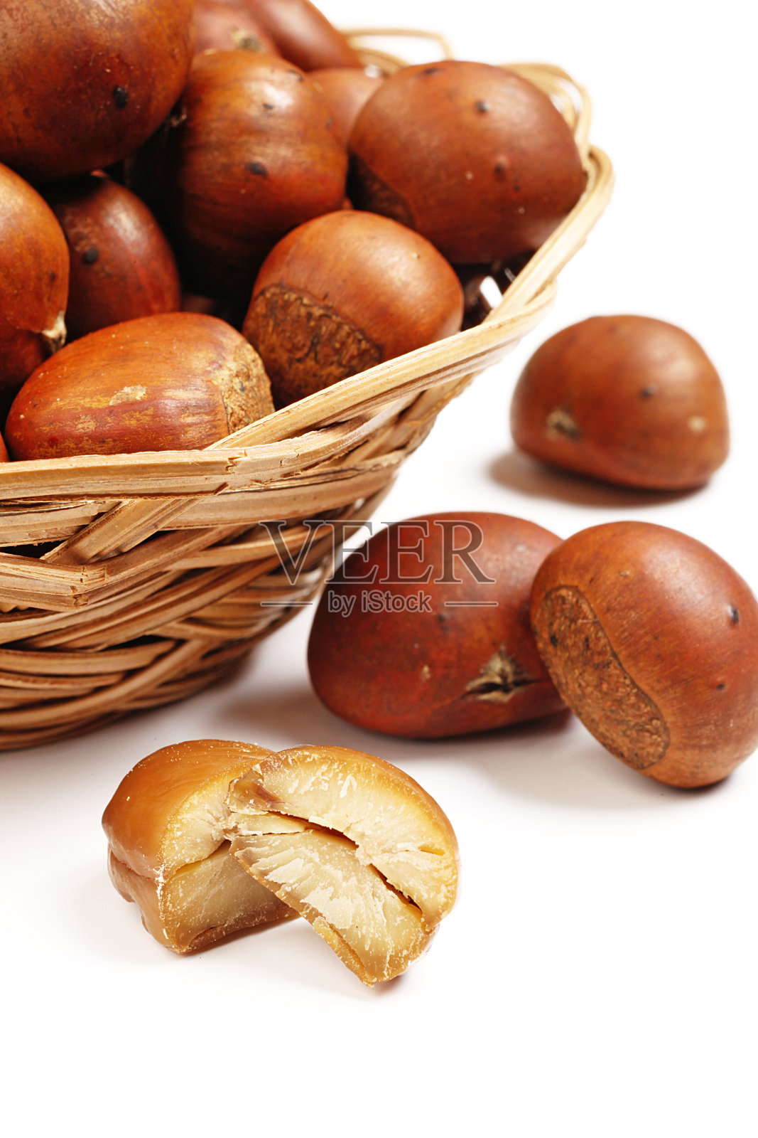 烤栗子照片摄影图片