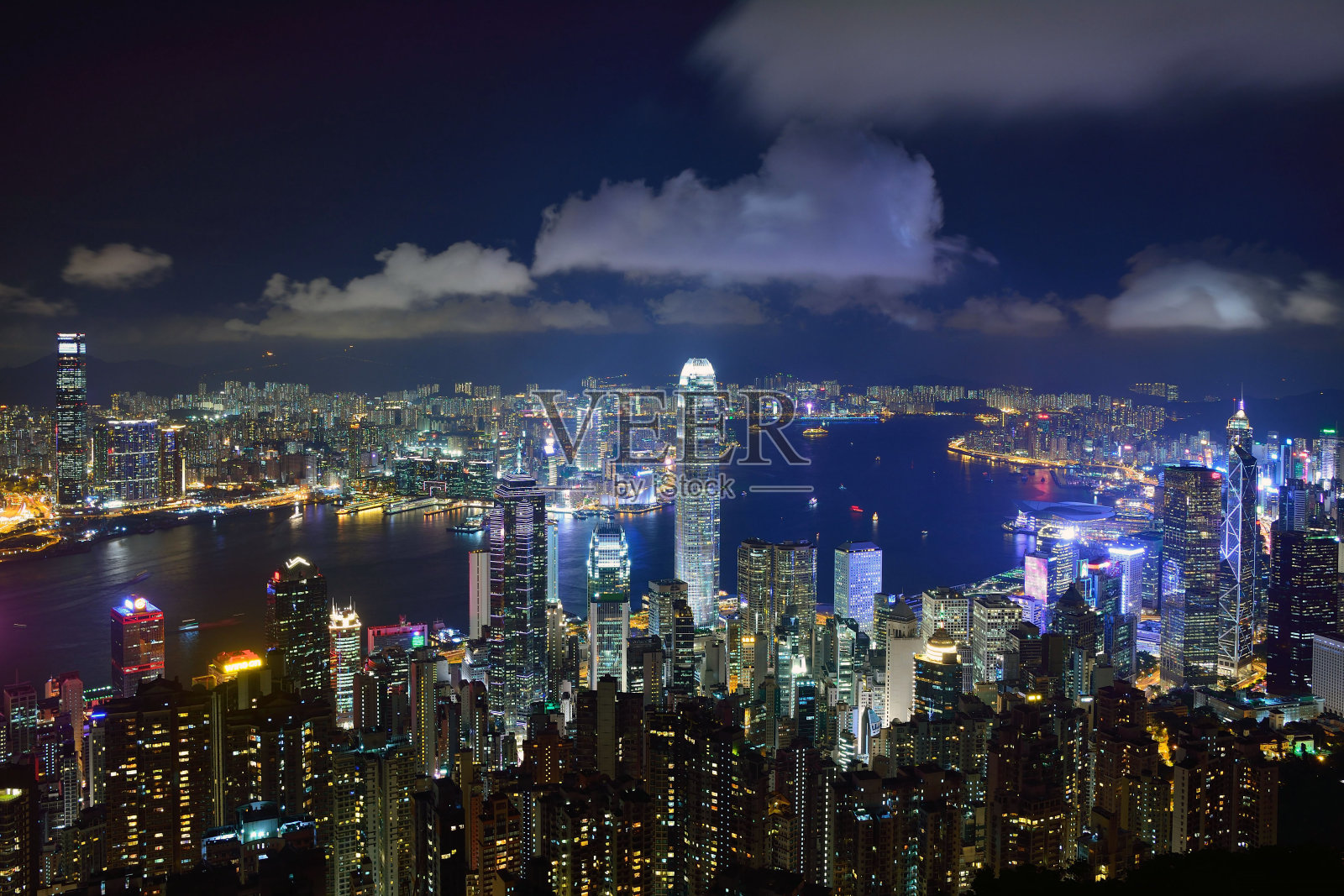 香港大厦夜景-从太平山顶眺望照片摄影图片