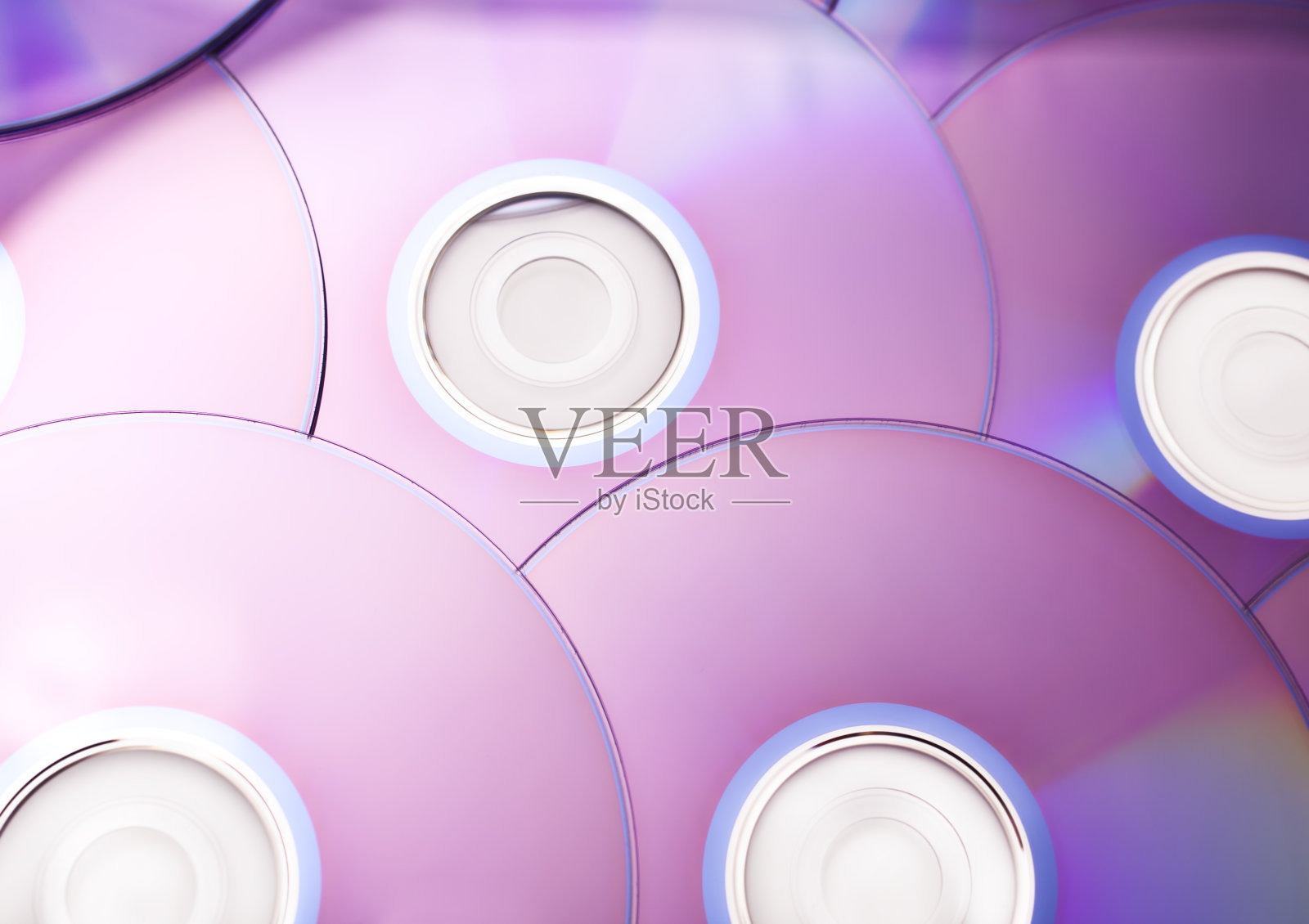 背景与紫罗兰cd照片摄影图片