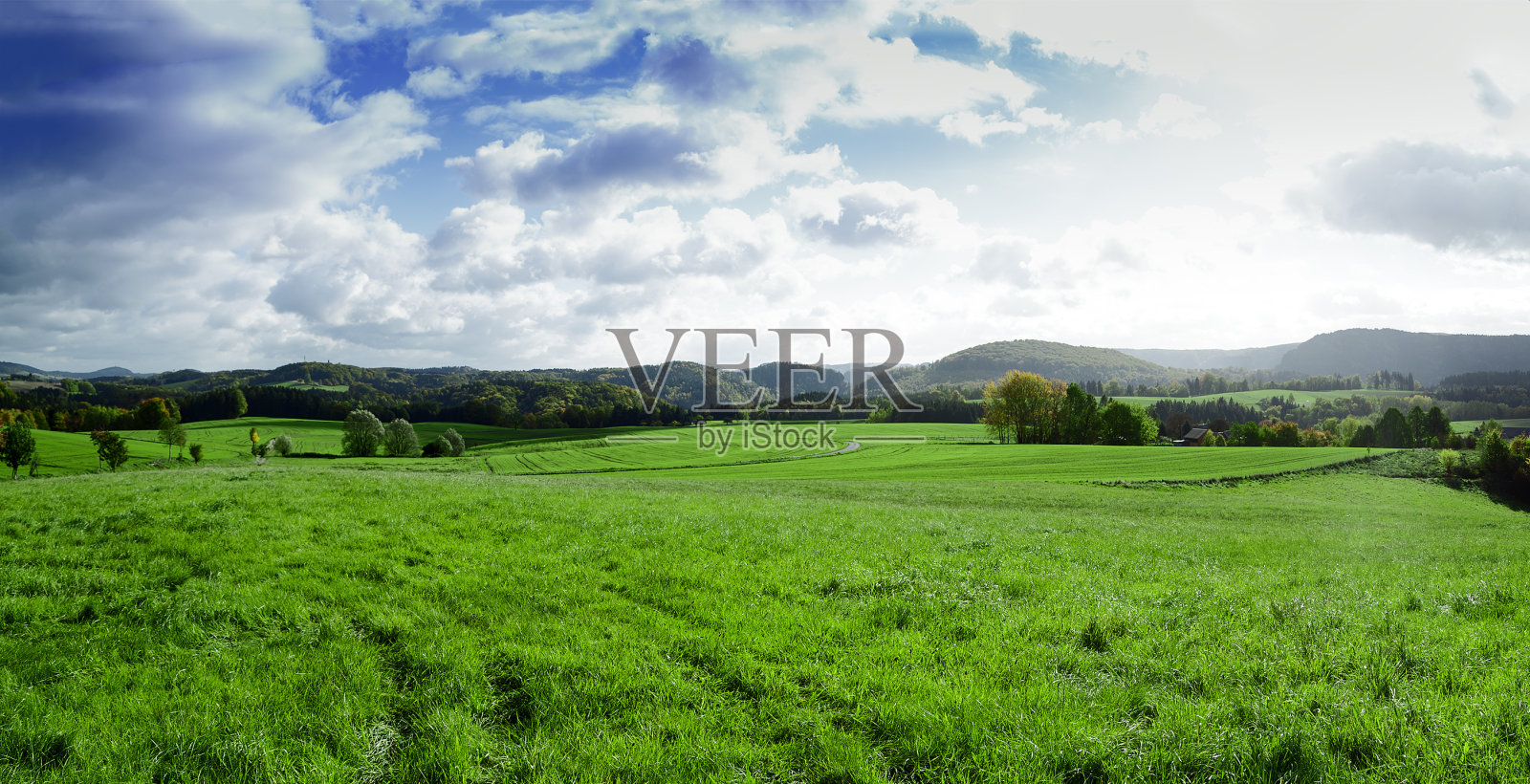 秋天的山麓山谷全景。撒克逊瑞士、德国照片摄影图片