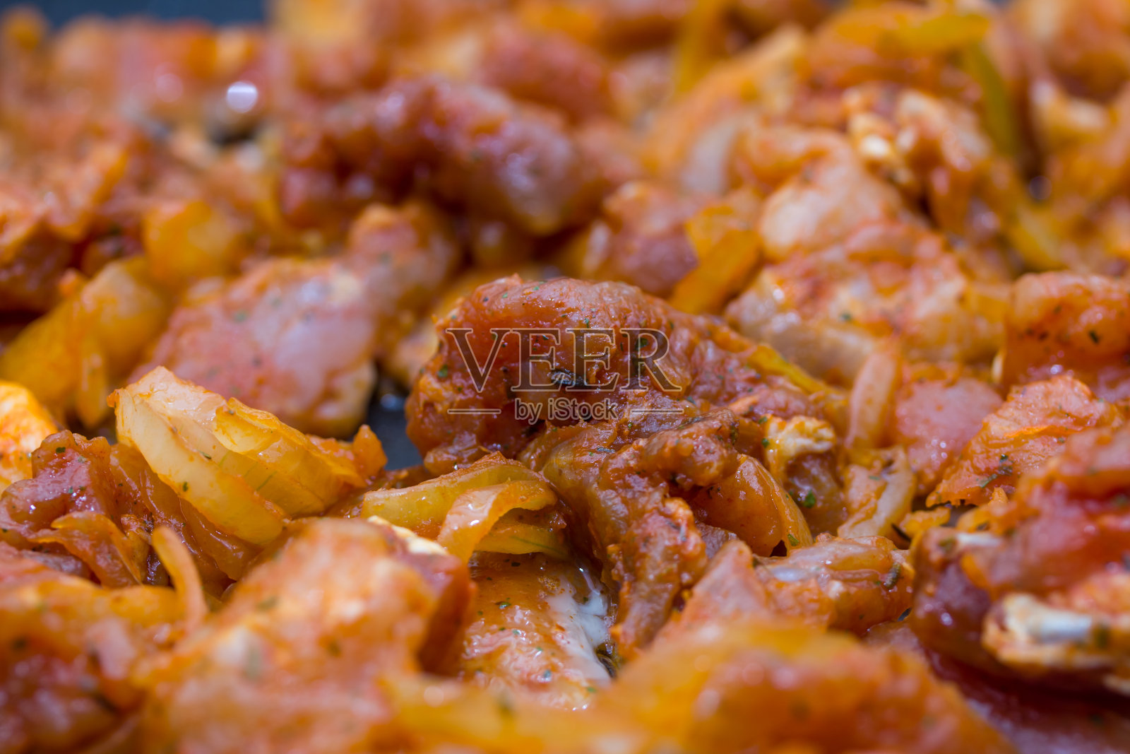 平底锅煎希腊烤肉照片摄影图片