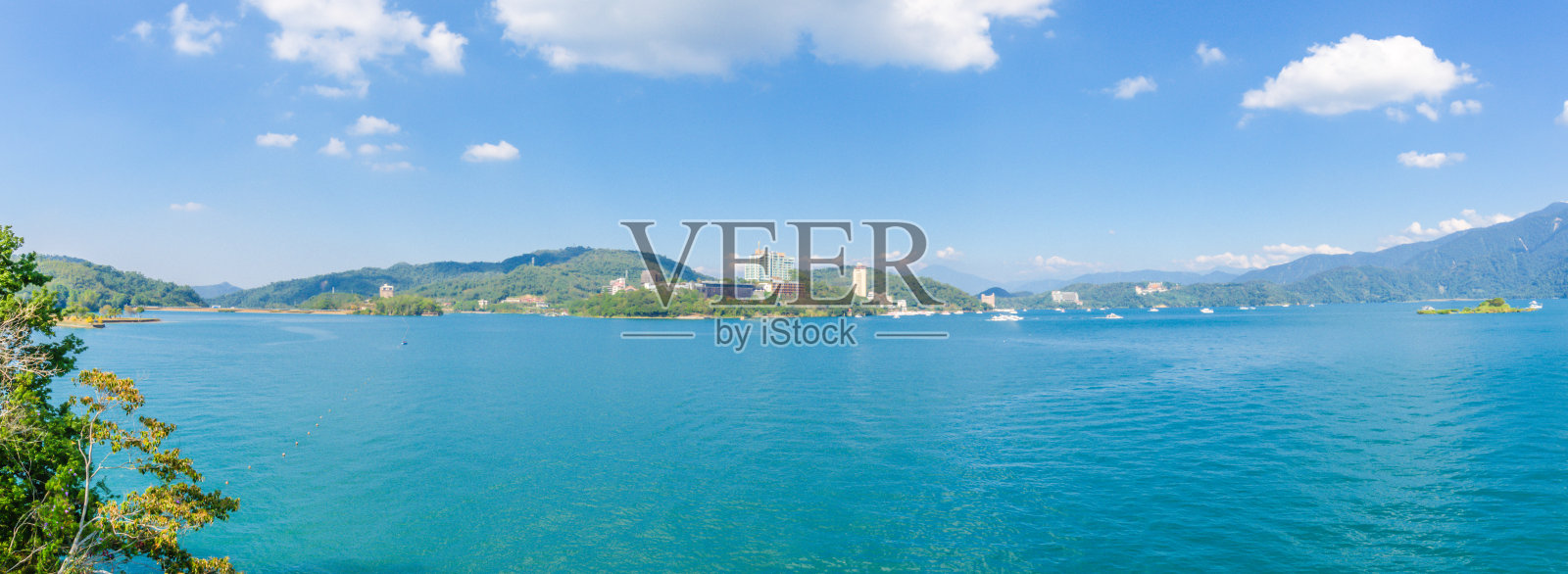 台湾著名的日月潭全景照片摄影图片