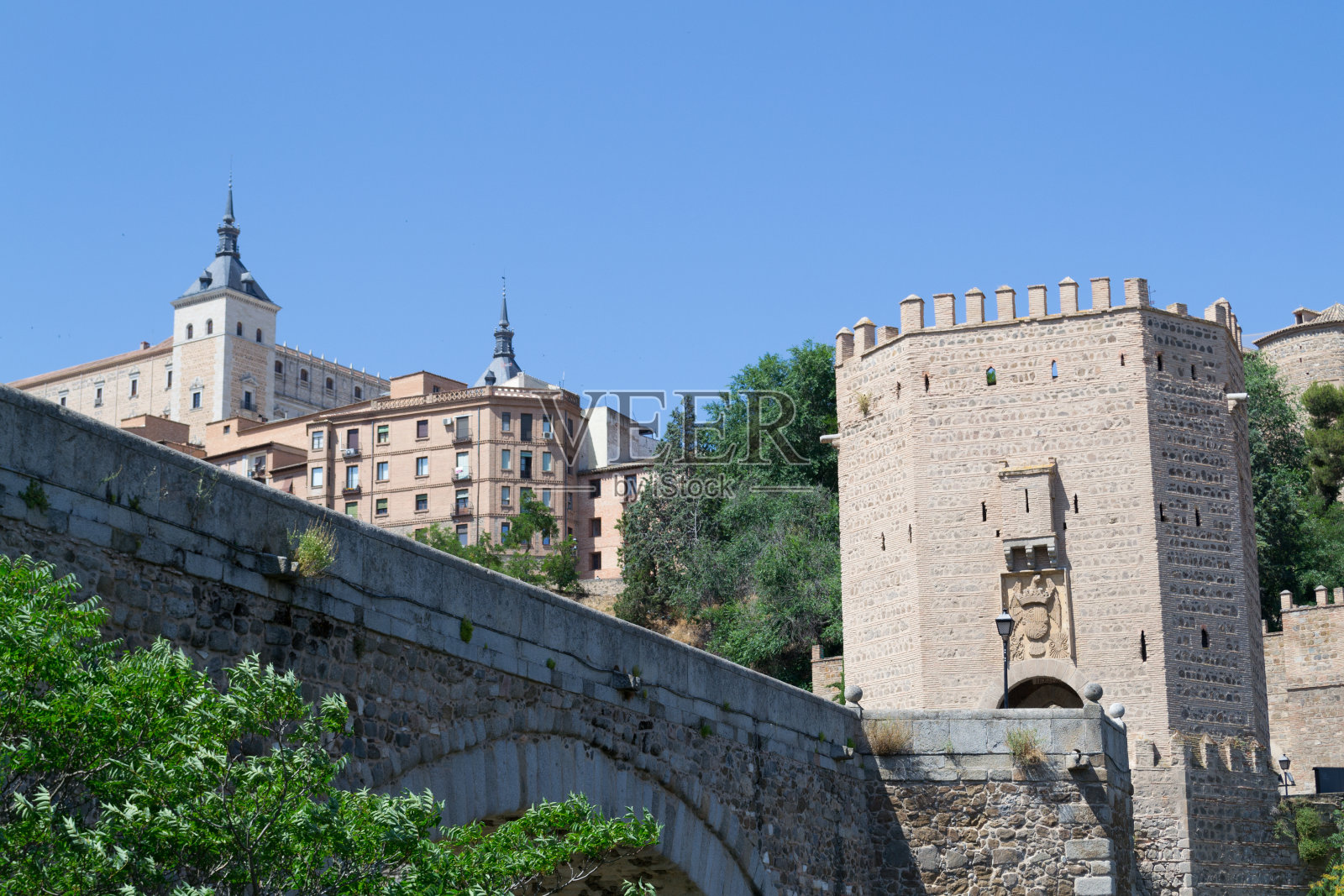 托莱多的罗马桥照片摄影图片
