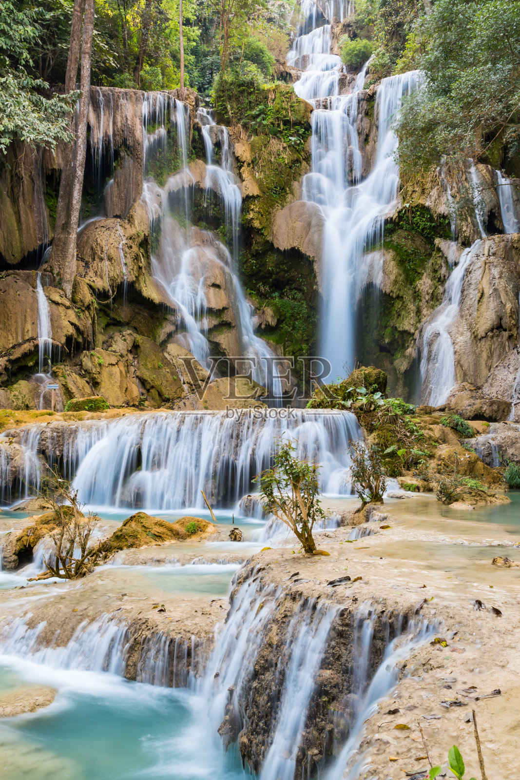 邝思瀑布照片摄影图片