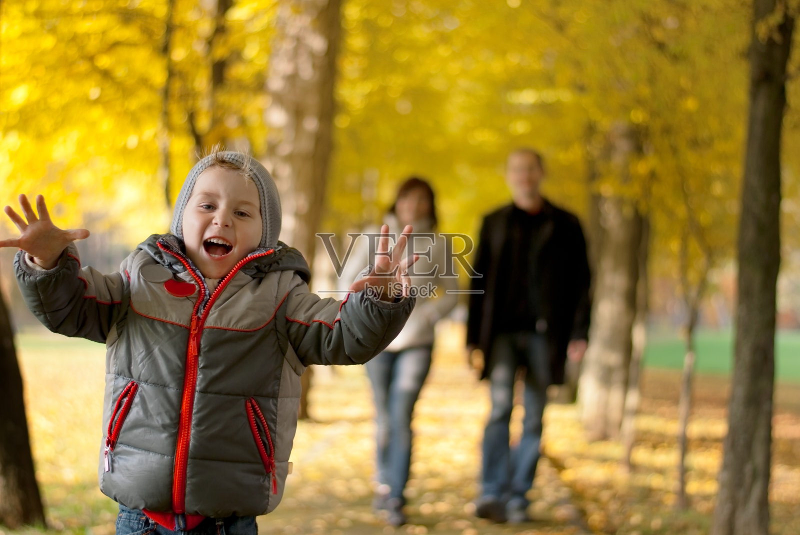 幸福的儿子照片摄影图片