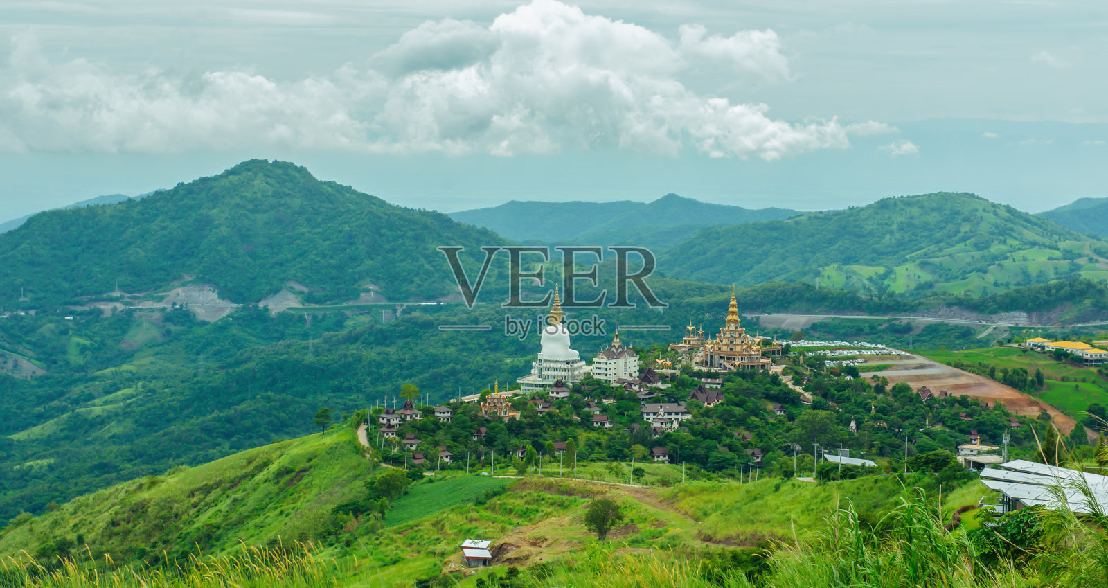 泰国碧差汶khao kho区Phasornkaew庙照片摄影图片