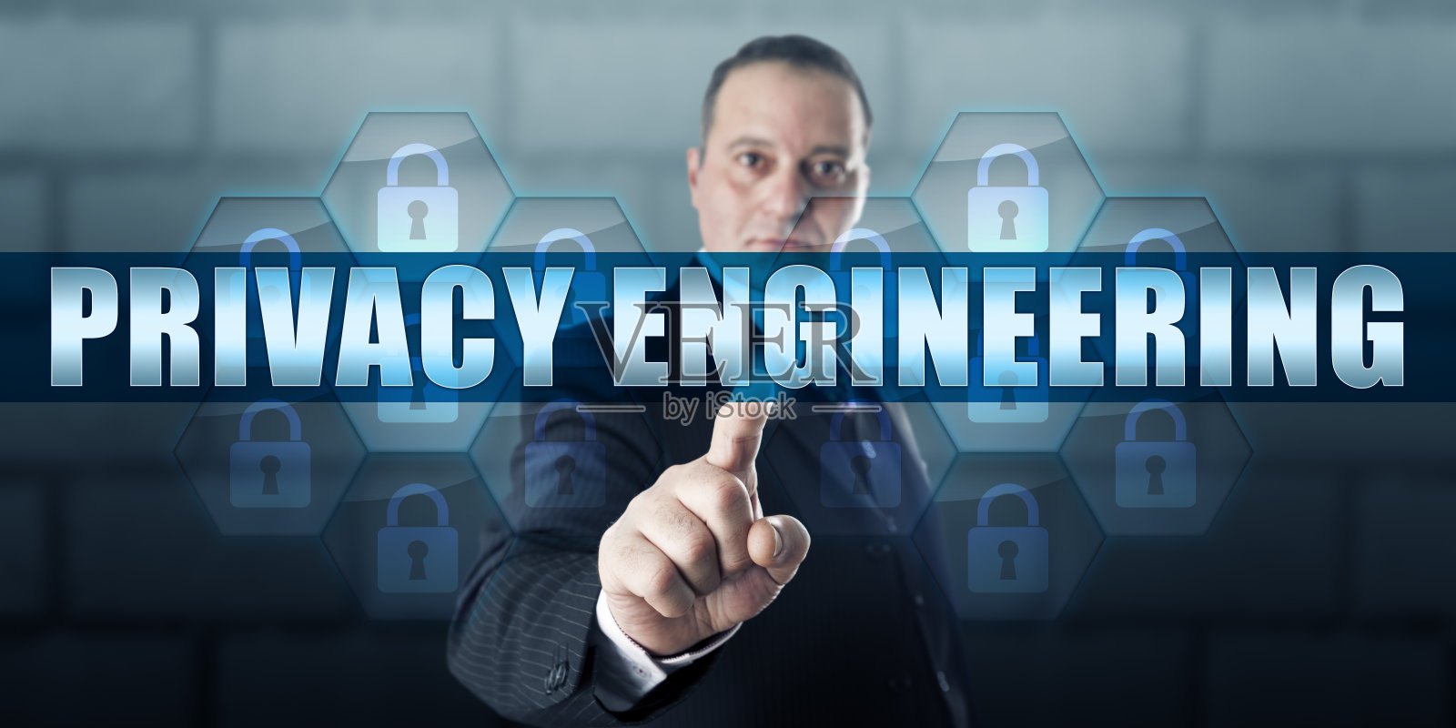 数据管理触及隐私工程照片摄影图片