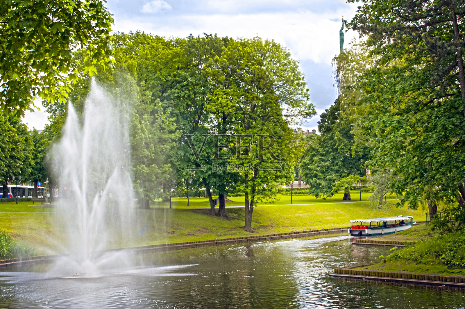 拉脱维亚里加的堡垒山公园照片摄影图片