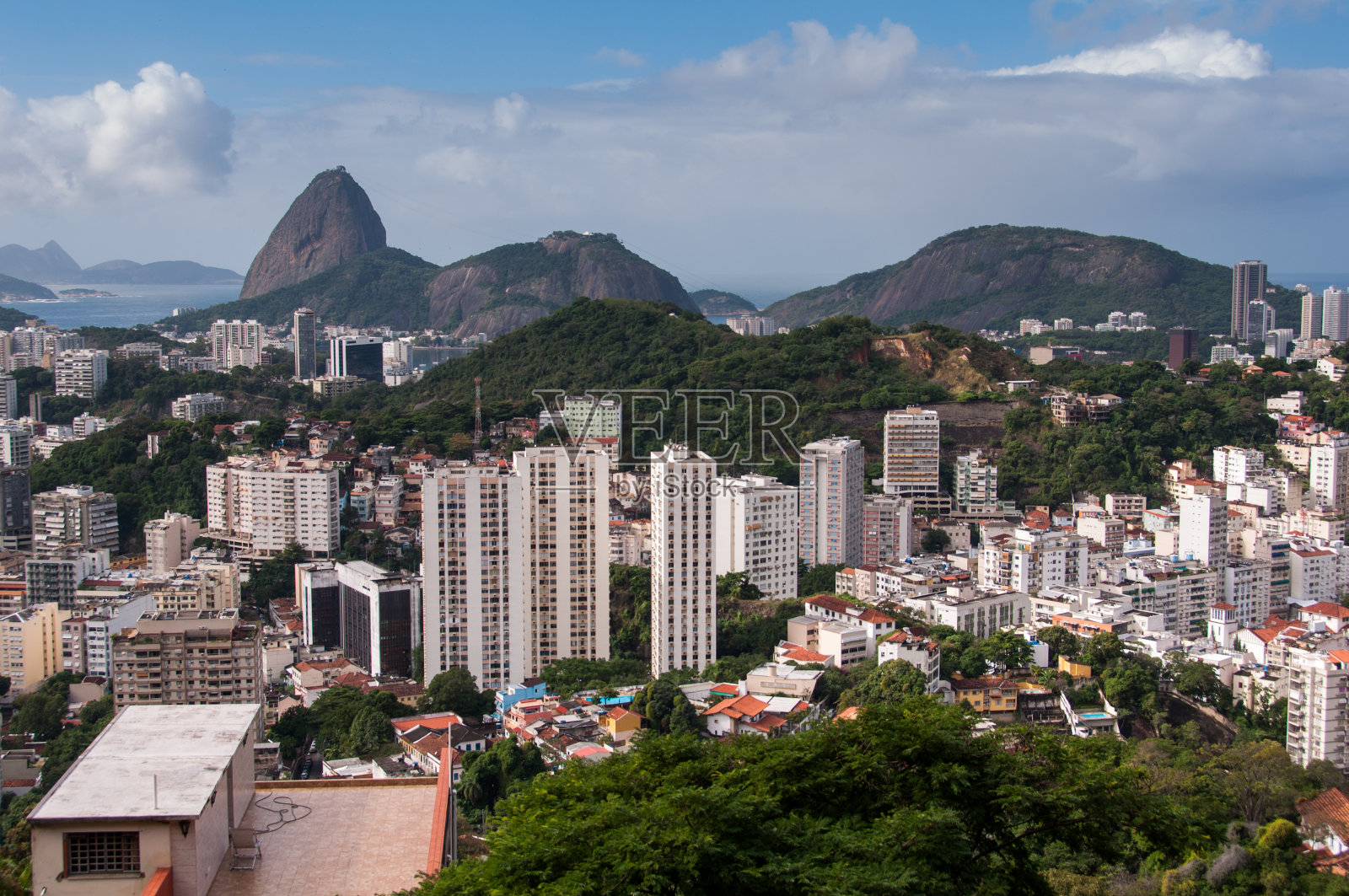 里约热内卢的天际线和甜面包山照片摄影图片