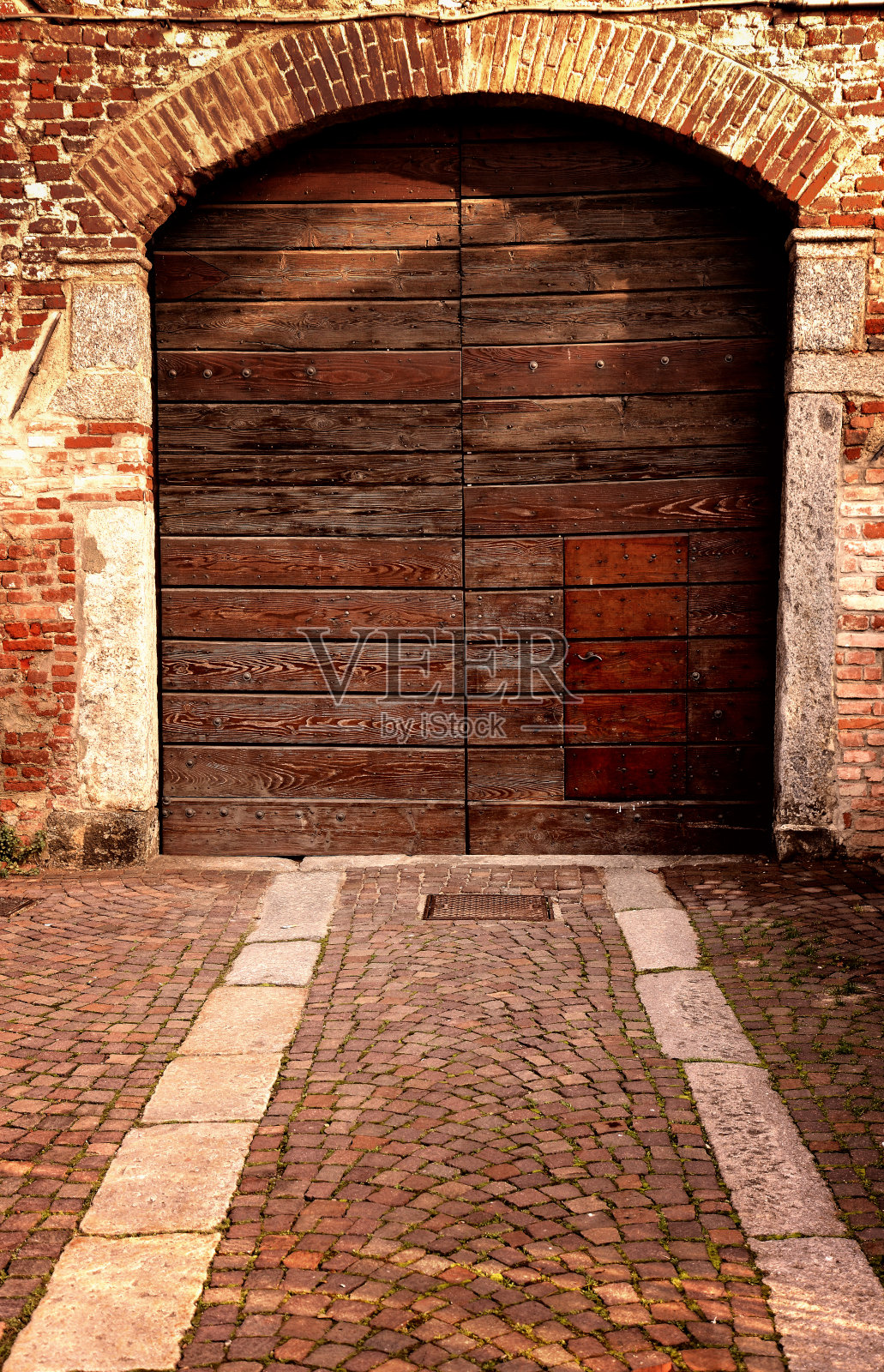 意大利农舍老门口的外观照片摄影图片