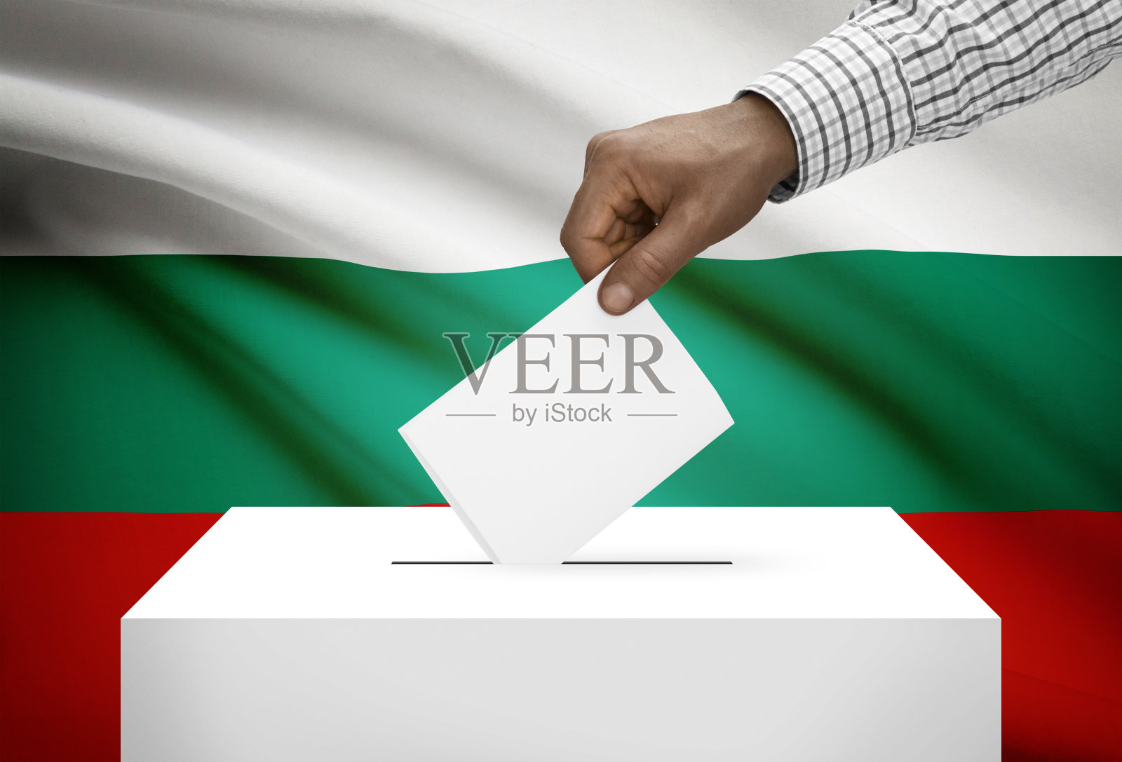 带有国旗背景的投票箱-保加利亚照片摄影图片