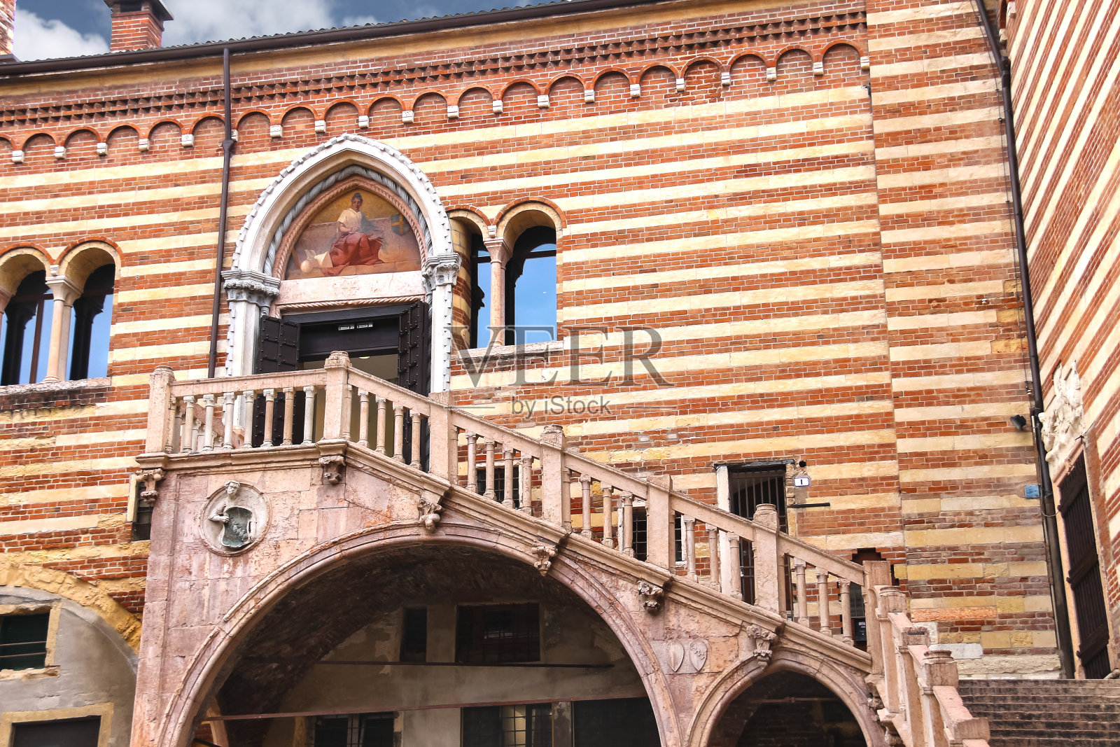 维罗纳德拉乔内宫的理性楼梯照片摄影图片