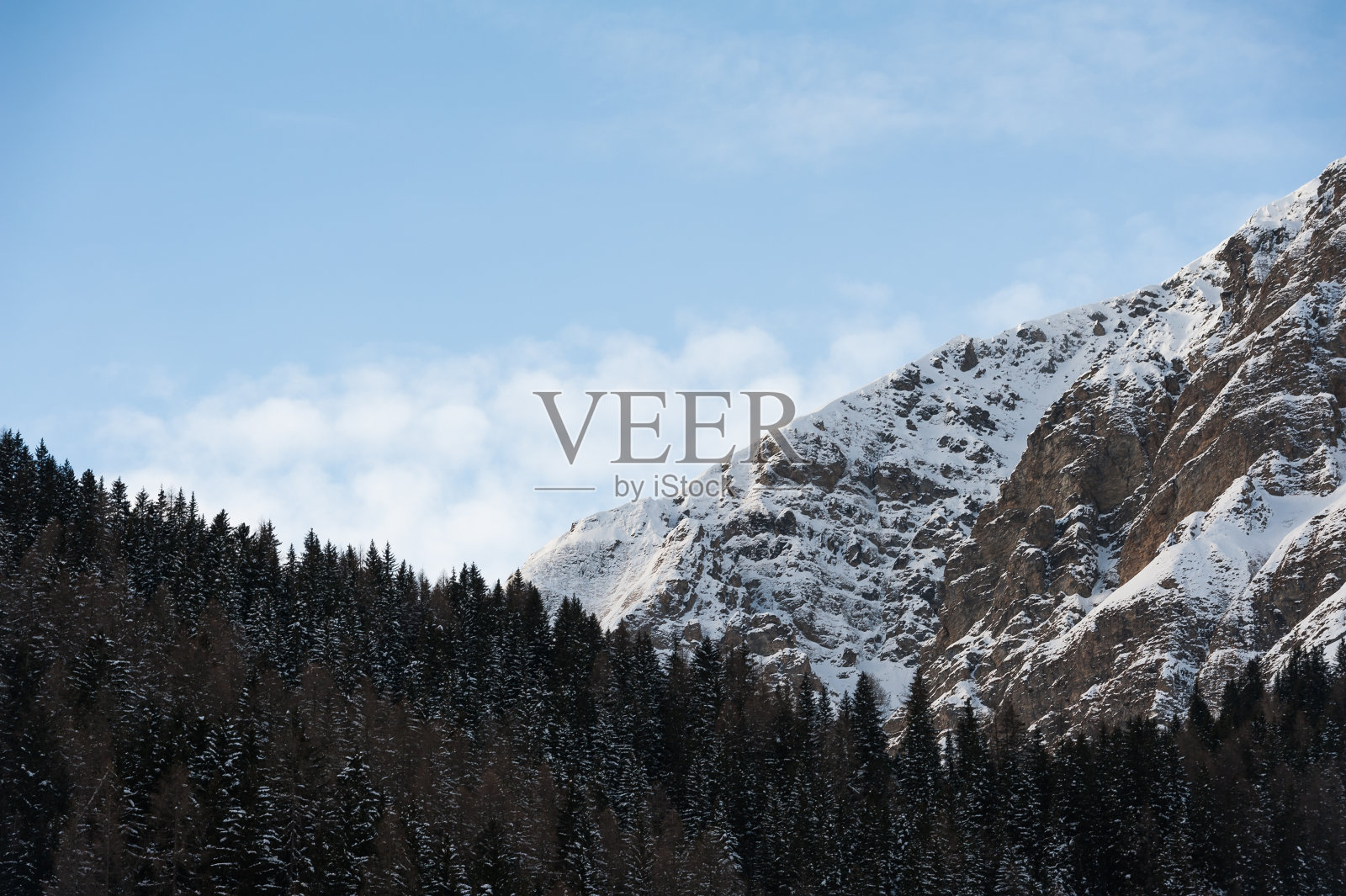 冬季群山对天景观照片摄影图片