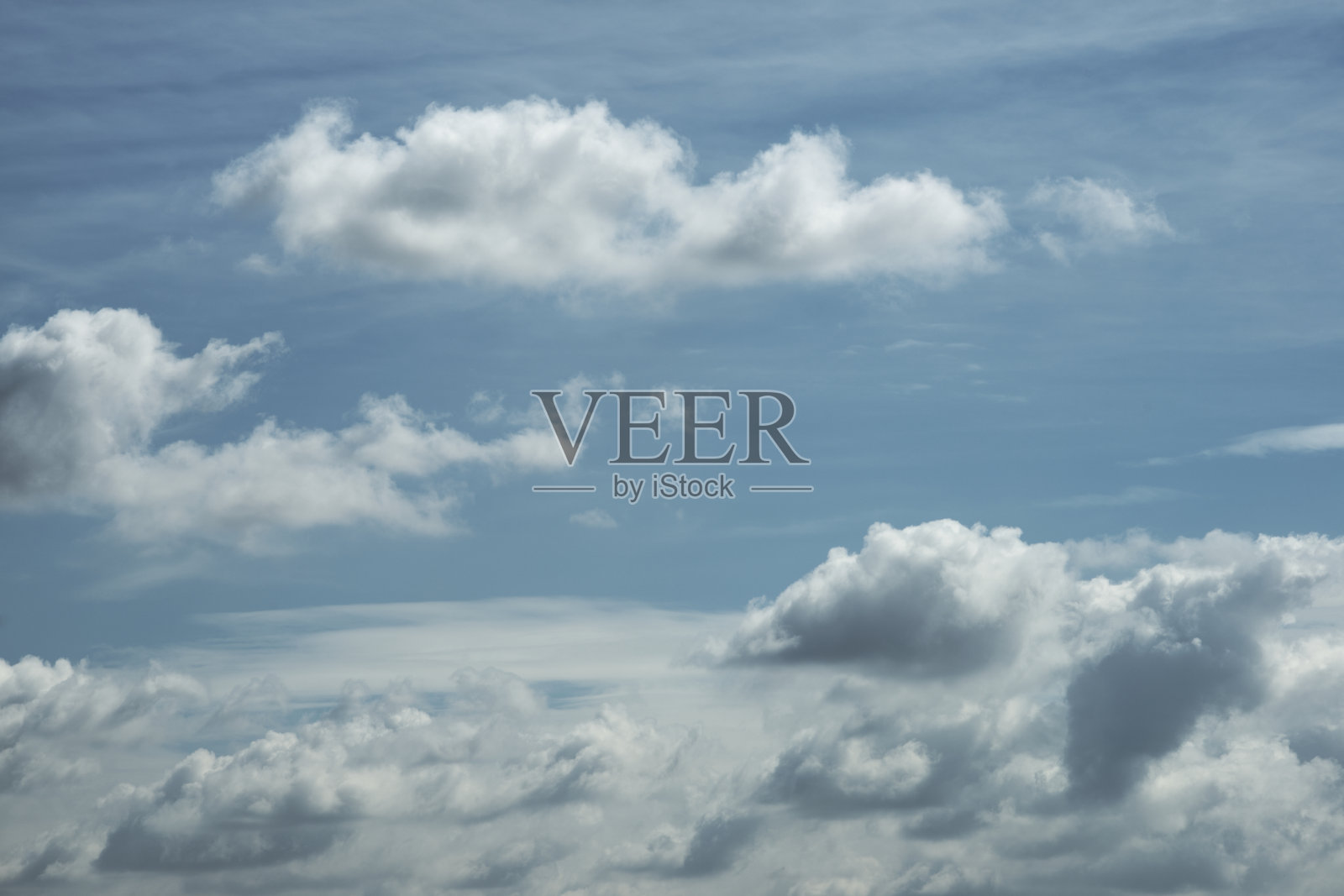 蓝天上的云照片摄影图片