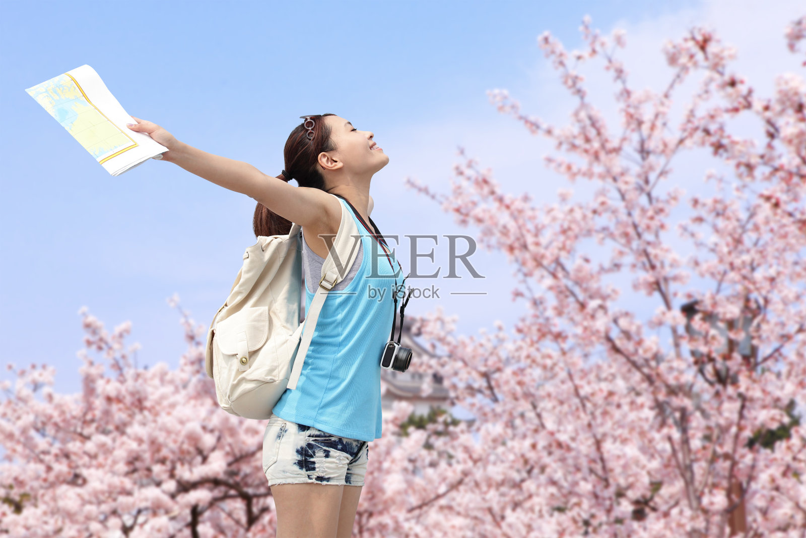 快乐女人，放松，自由照片摄影图片