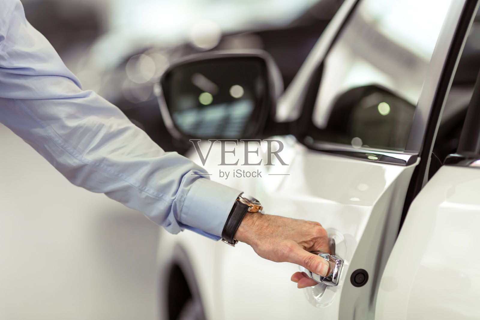 汽车展商人照片摄影图片