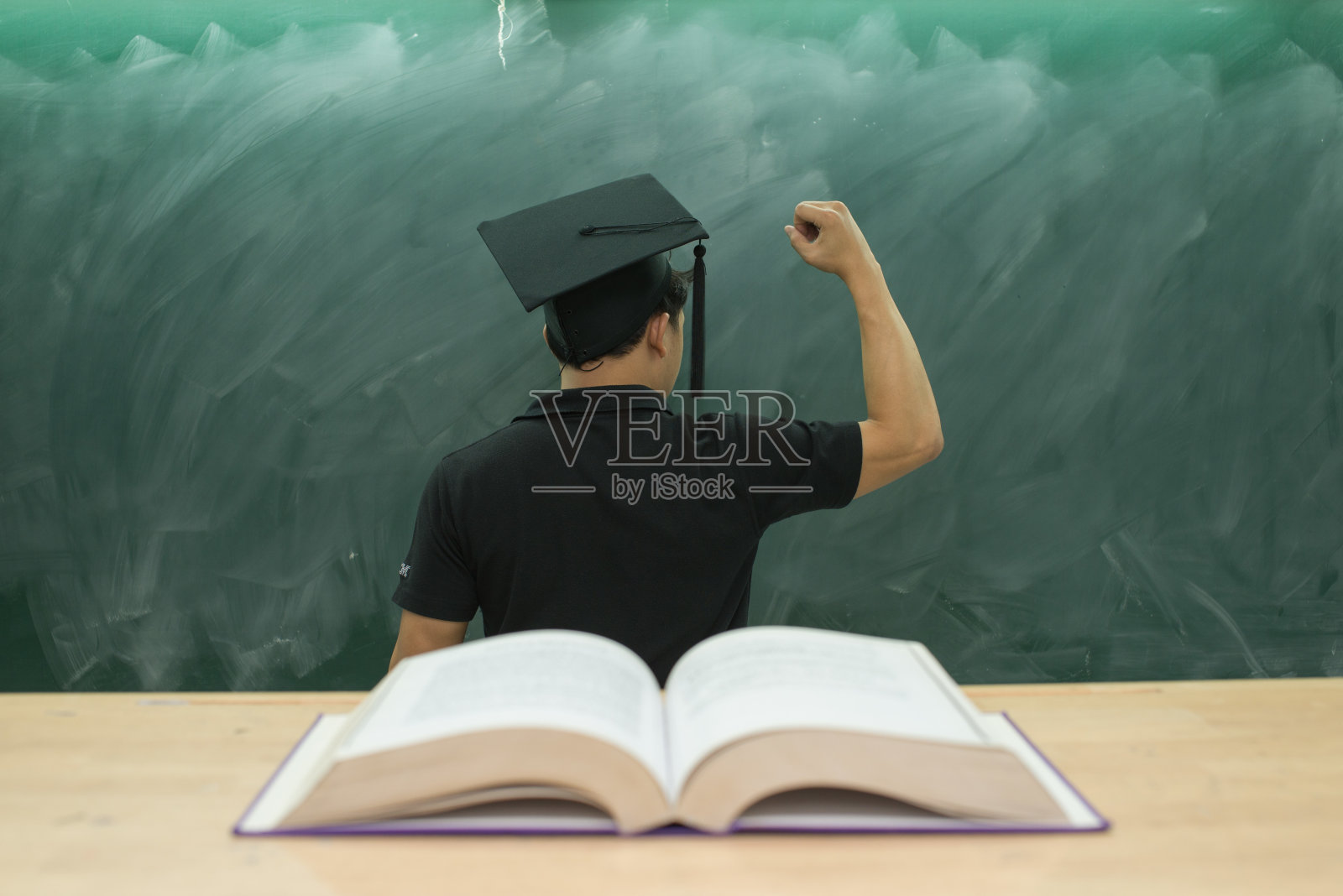 教育理念，毕业开卷上课堂照片摄影图片